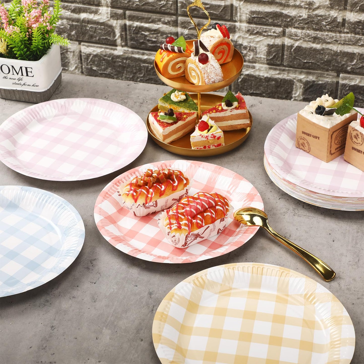 Tioncy 40 Pieces Gingham Cake Dessert Paper Plates 9 Inch Pastel Round Picnic Paper Plates Disposable Checkered Dinnerware Tableware for Picnic Wedding Birthdays Baby Shower Camping Party 4 Colors