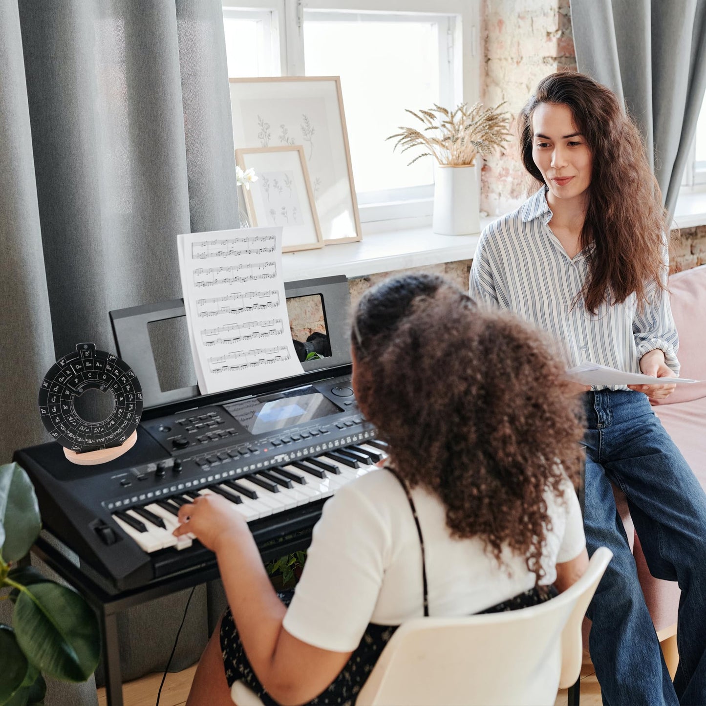 Rockhouse Circle of Fifths Wheel Metal Melody Tool Chord Wheel with Stand Holder - Music Theory Learning Tool for All Instrument Musicians Songwriting