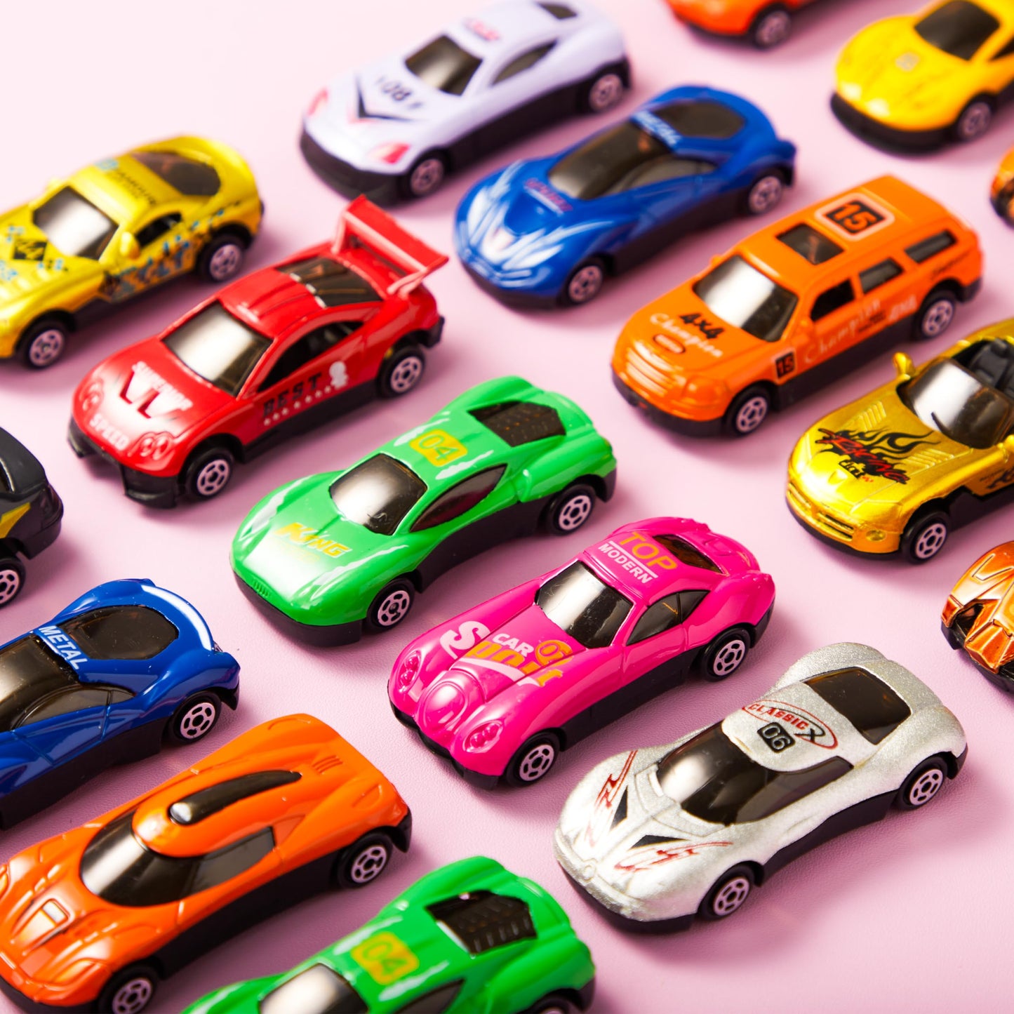 JOYIN 28-Count Valentines Day Cards with Die-Cast Racing Cars for Classroom Exchange