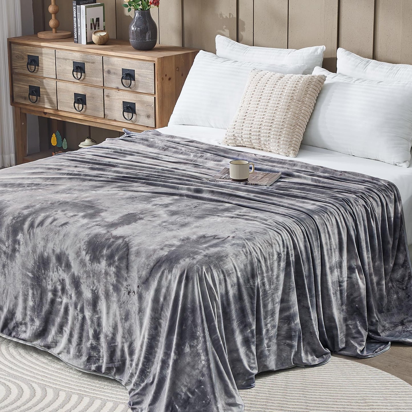 inhand Cooling Blanket King Size(90"x108"), Breathable Summer Blanket with Double-Sided Cool to Touch Fabric, Lightweight Cold Blanket for Night Sweats Hot Sleepers,Throw for Couples, Cozy Wrap,Grey