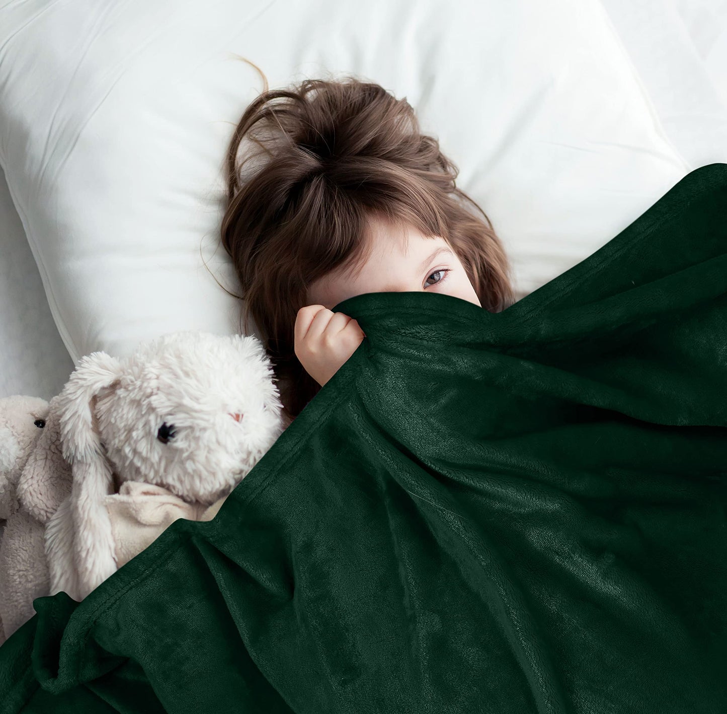 Utopia Bedding 300GSM Fleece King Size Bed Blanket [Forest Green, 90x102 Inch] with Anti-Static Microfiber Lightweight Fuzzy Soft Cozy Blanket for Bed, Couch and Sofa - Suitable for All Seasons