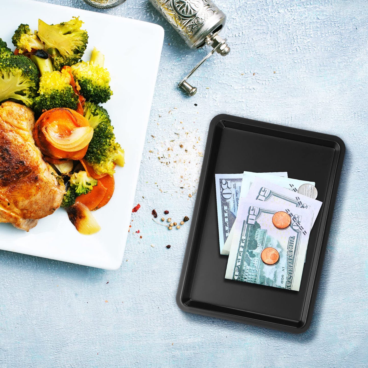 Set of 24 Restaurant Tip Tray Check Presenter for Restaurants Small Plastic Serving Trays 4.5 by 6.4 Inch, Guest Bill Holder Black with Gold Imprint for Kitchen Hotel Supplies