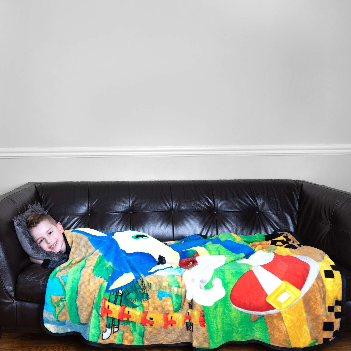 Sonic The Hedgehog Gaming Kids Bedding Super Soft Plush Throw Blanket, 46 in x 60 in, (Officially Licensed Product) By Franco