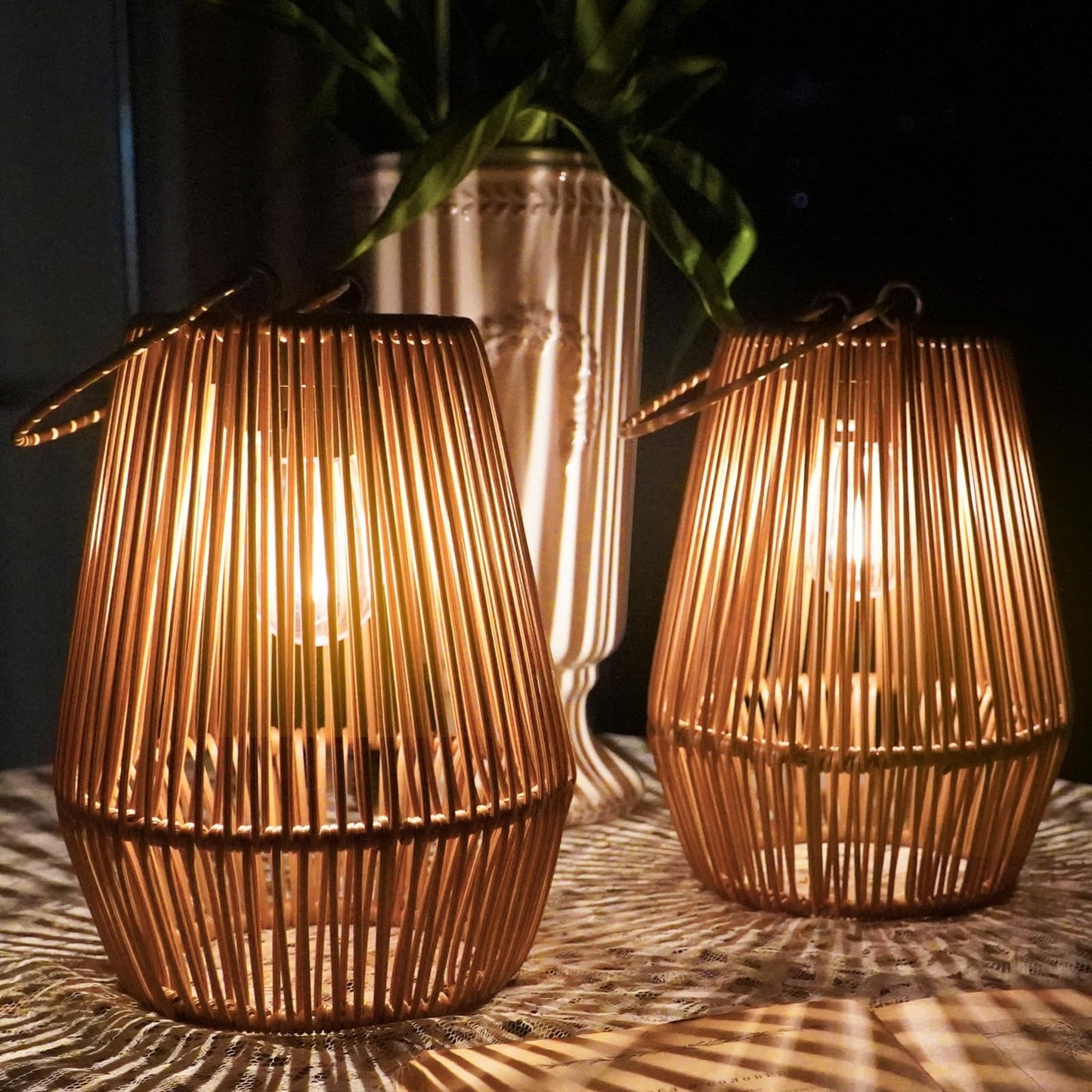 Solar Lanterns Outdoor, KagoLing Solar Lights for Outside Hanging Solar LED Lanterns Waterproof Decorative Table Lamp for Garden Patio Yard -2 Pack