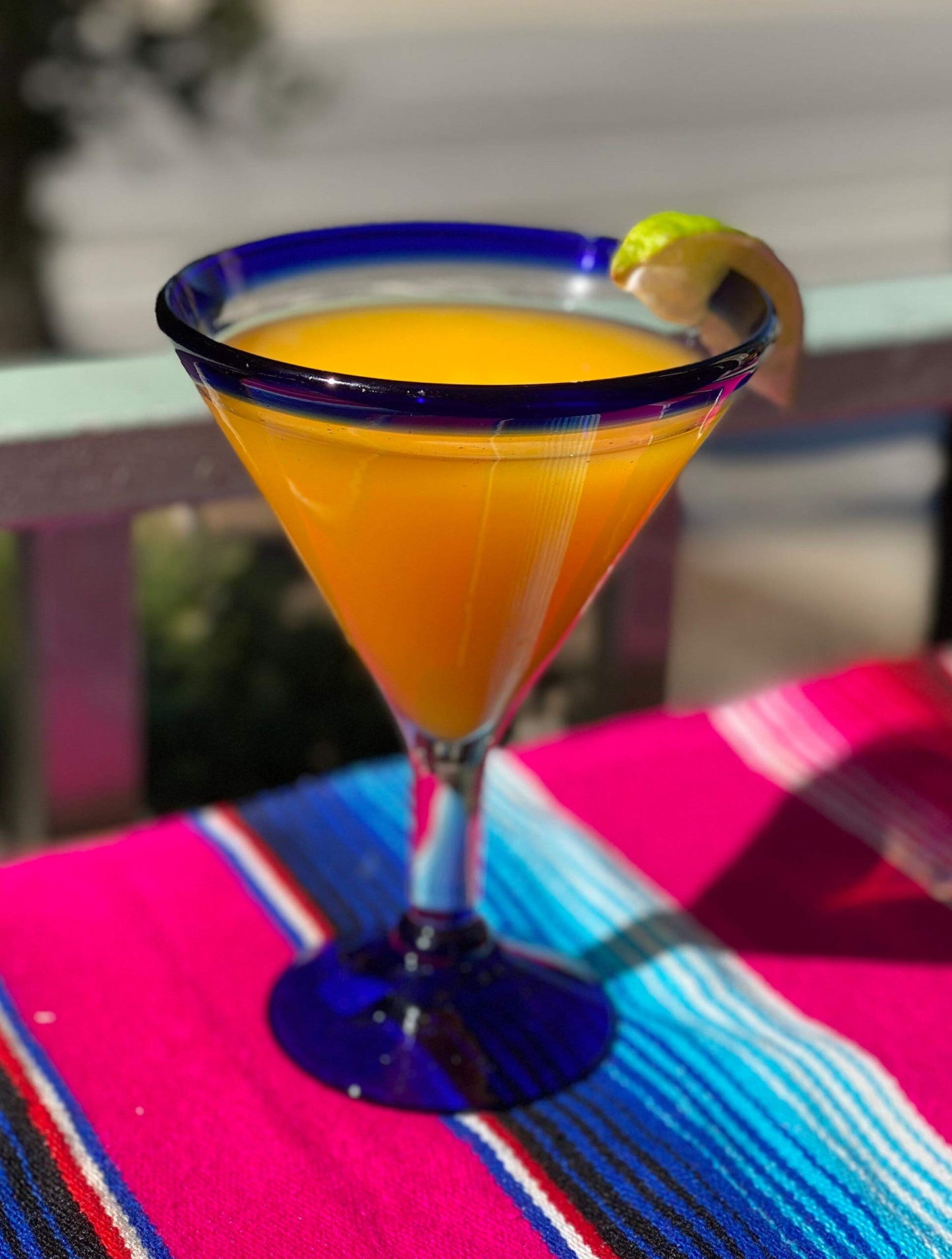 Dos Sueños Mexican Hand Blown Glass â€“ Set of 4 Hand Blown Modern Margarita Glasses - Blue Rim (12 oz)