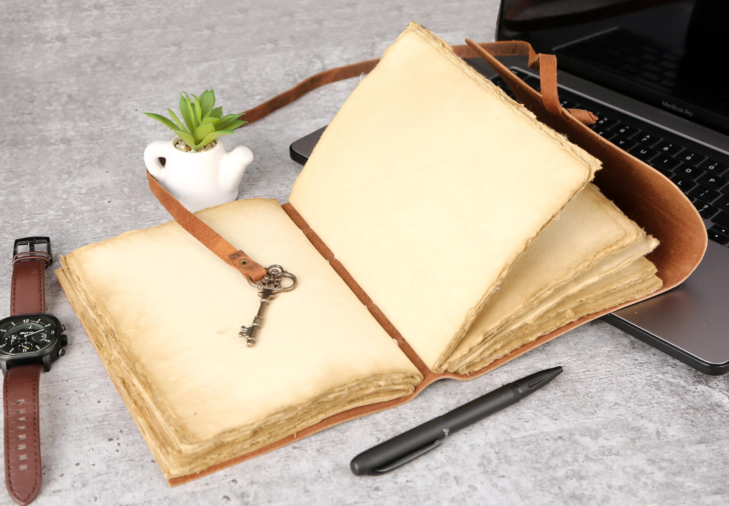 Leather Journal with Deckle Edge Paper 8x6 inch and Vintage Key/Handmade Writing Notebook Diary/Bound Daily Notepad for Men & Women Medium, Sketch/Writing pad for Artists