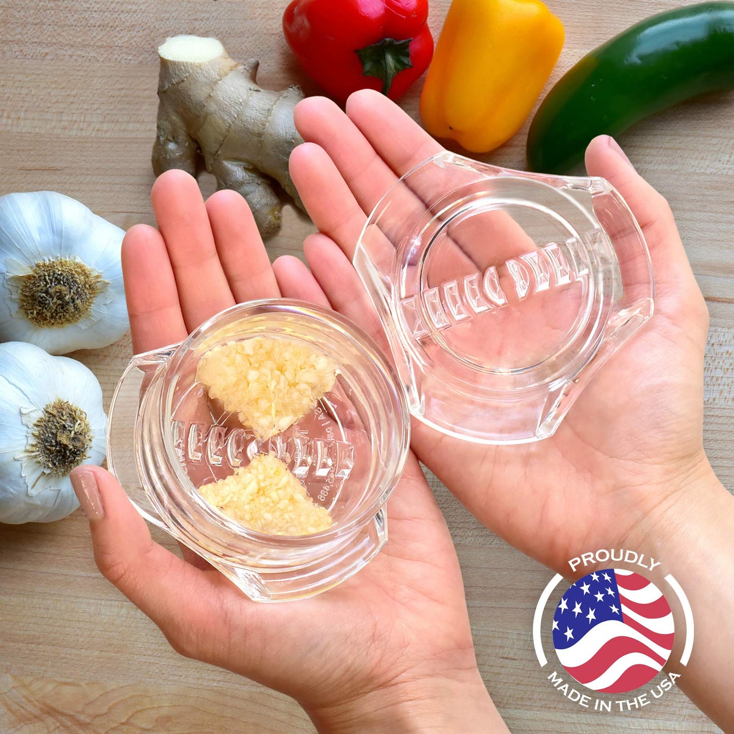 Garlic Mincer & Garlic Twister 4th Gen by Nextrend - Garlic Press & Grater in One - for Ginger, Herbs, Nuts & More, BPA-Free, Dishwasher Safe, 3-5 Clove Capacity - Green