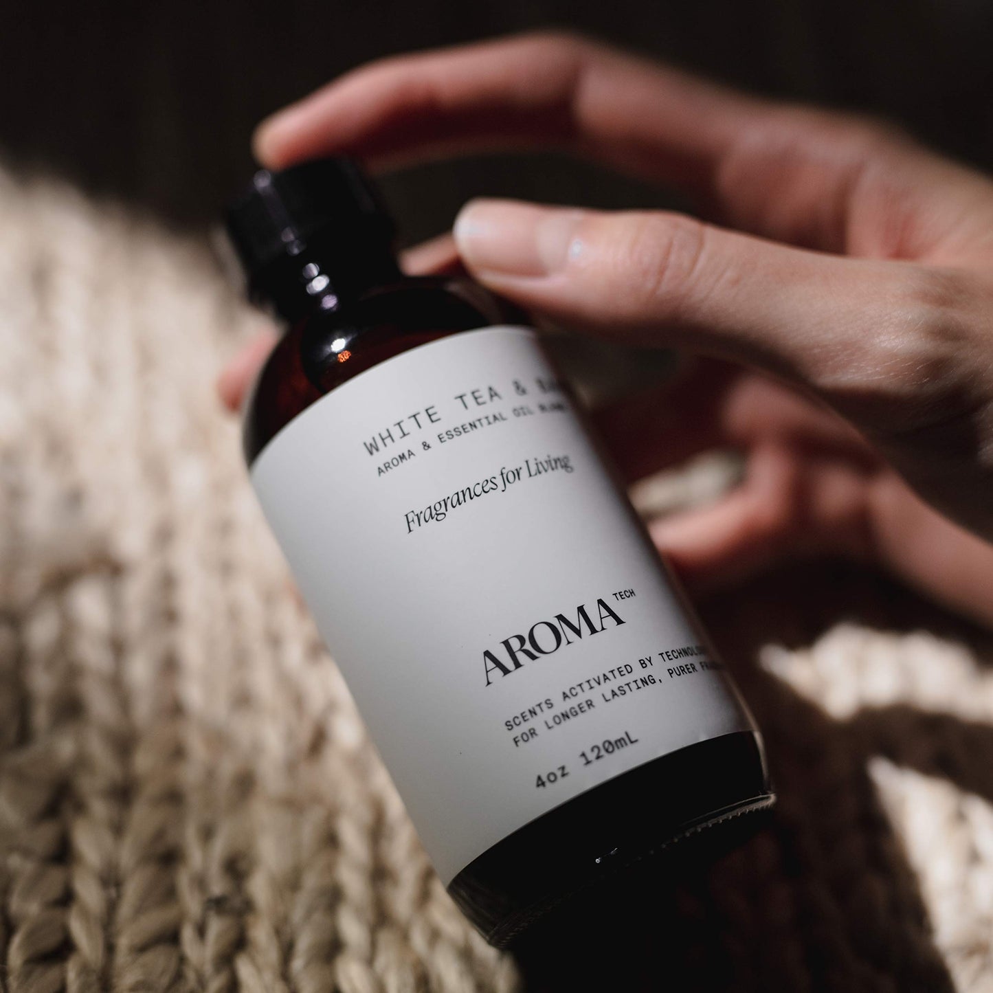 AromaTech White Tea & Bamboo Premium Aroma Oil – Delicate & Earthy Home Fragrance with Notes of White Tea, Bamboo & Jasmine for Scent Diffusers, Cold-Air and UltraSonic Scent Machines – 120 mL