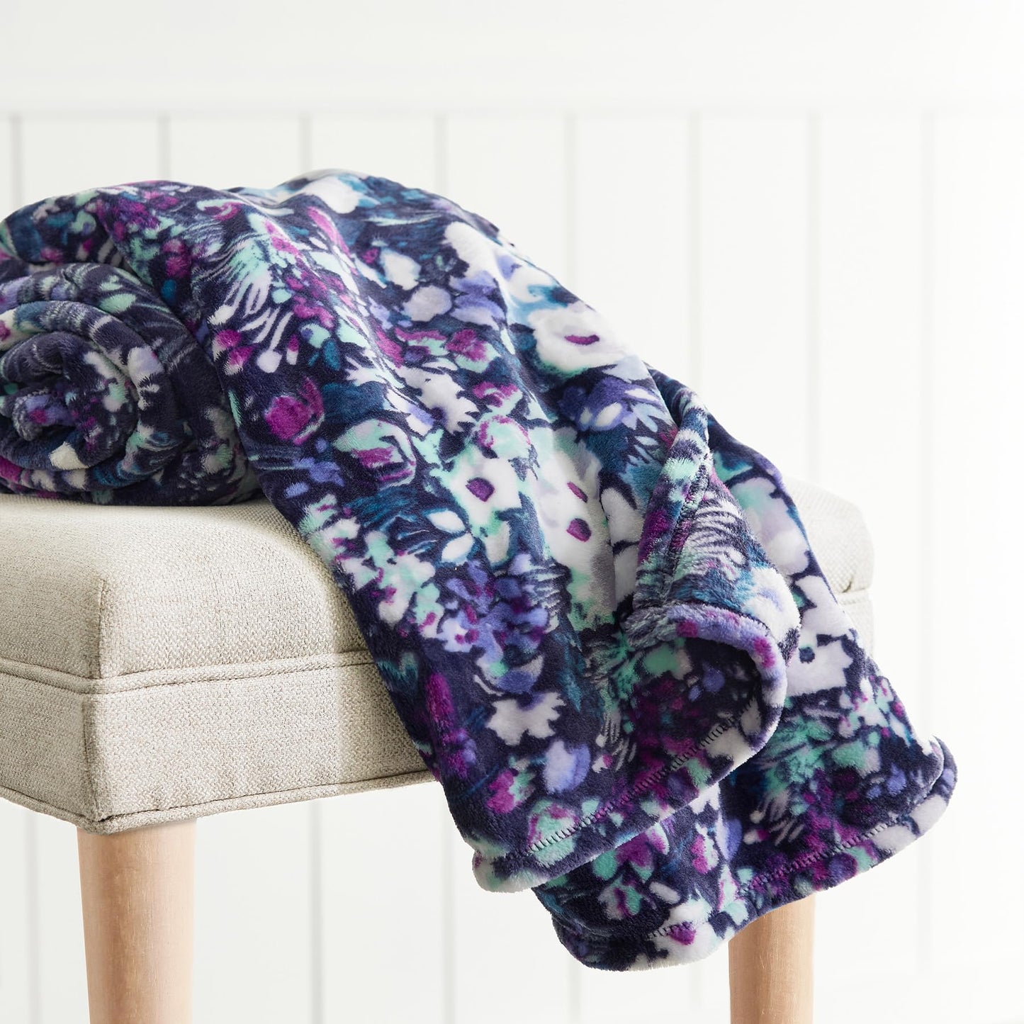 Vera Bradley Women's Fleece Plush Throw Blanket, Artist's Garden Purple, 80 X 50