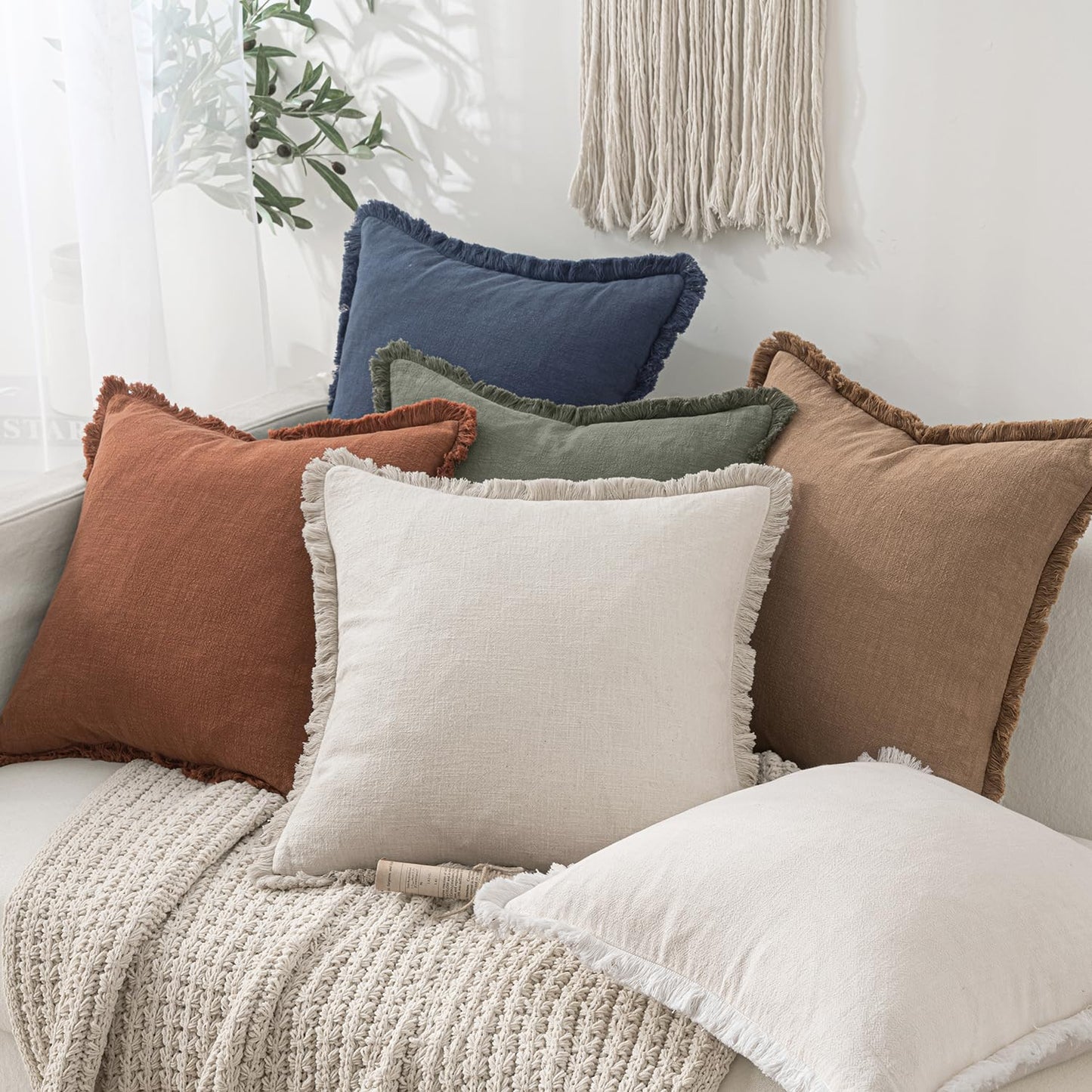 MIULEE Set of 2 Linen Throw Pillow Covers Decorative Boho Square with Tassels Farmhouse Cushion Covers Natural Beige Accent Pillowcase with Fringe for Couch Sofa Bed Living Room Spring 20x20 Inch