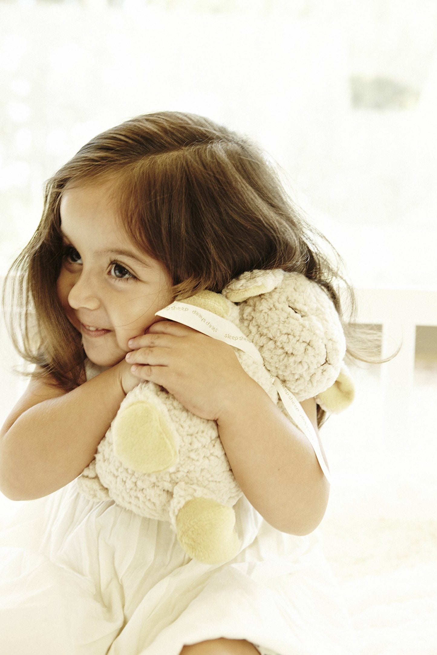 Cloud B Sleep Sheep On The Go Portable Plush Sound Machine, Natural