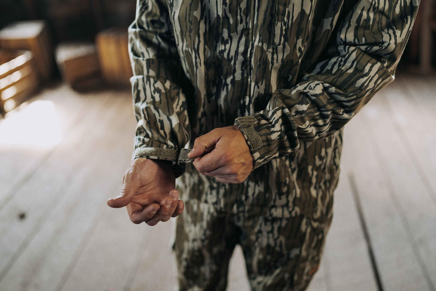 MUDDY OUTDOORS TRX Lightweight RAIN Jacket/Mossy Oak Bottomland/Large
