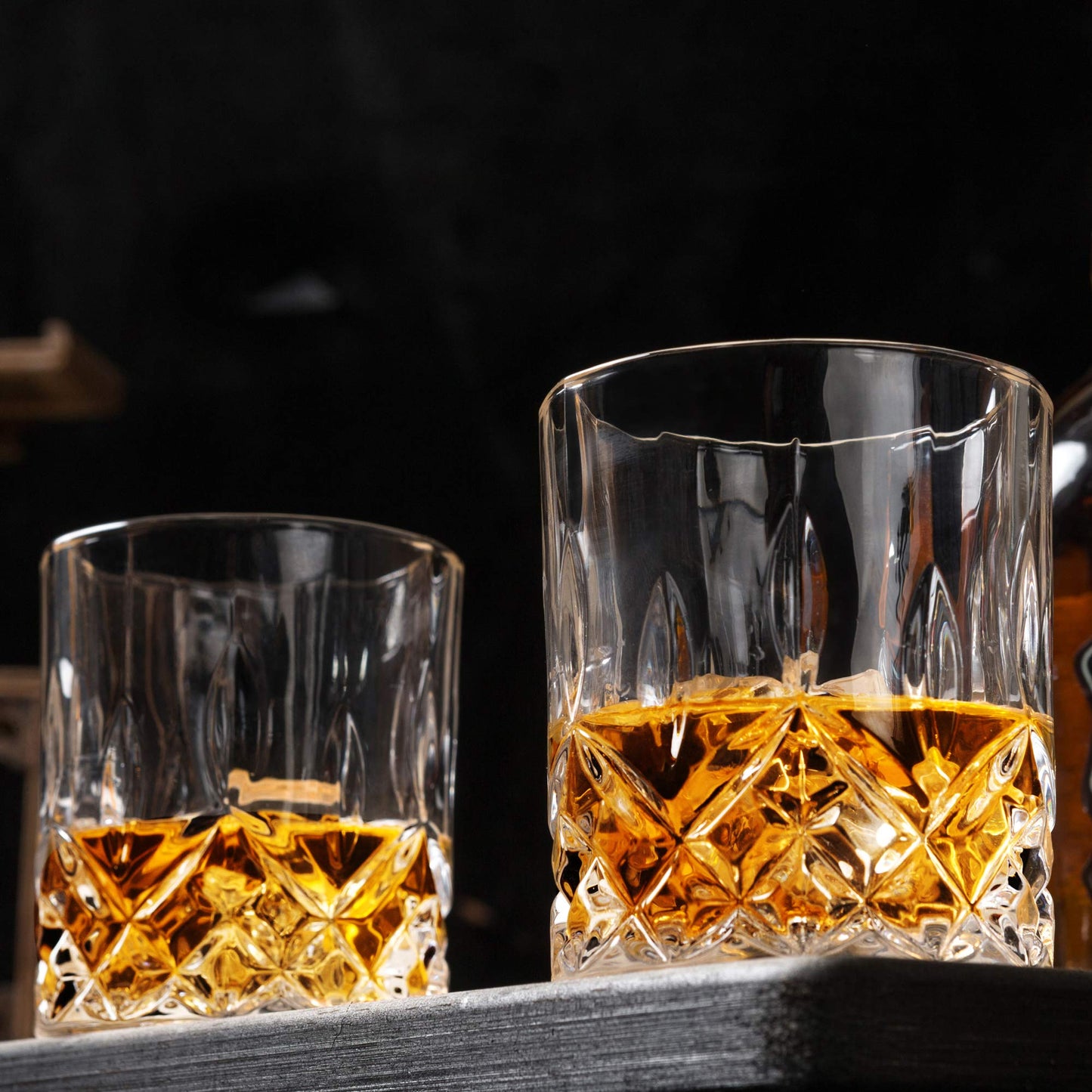 KANARS Whiskey Glasses Set of 4 - 300ml Old Fashioned Cocktail Glass - Premium Crystal Tumblers for Scotch, Whisky, Bourbon, Rum and Vodka - Unique Gift for Father's Day