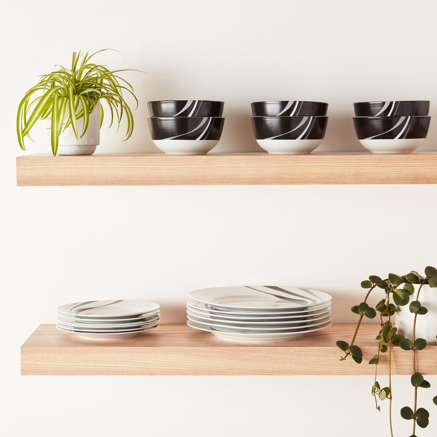 Amazon Basics 18-Piece Dinnerware Set, Plates, Dishes, Bowls, Service for 6, Swirl
