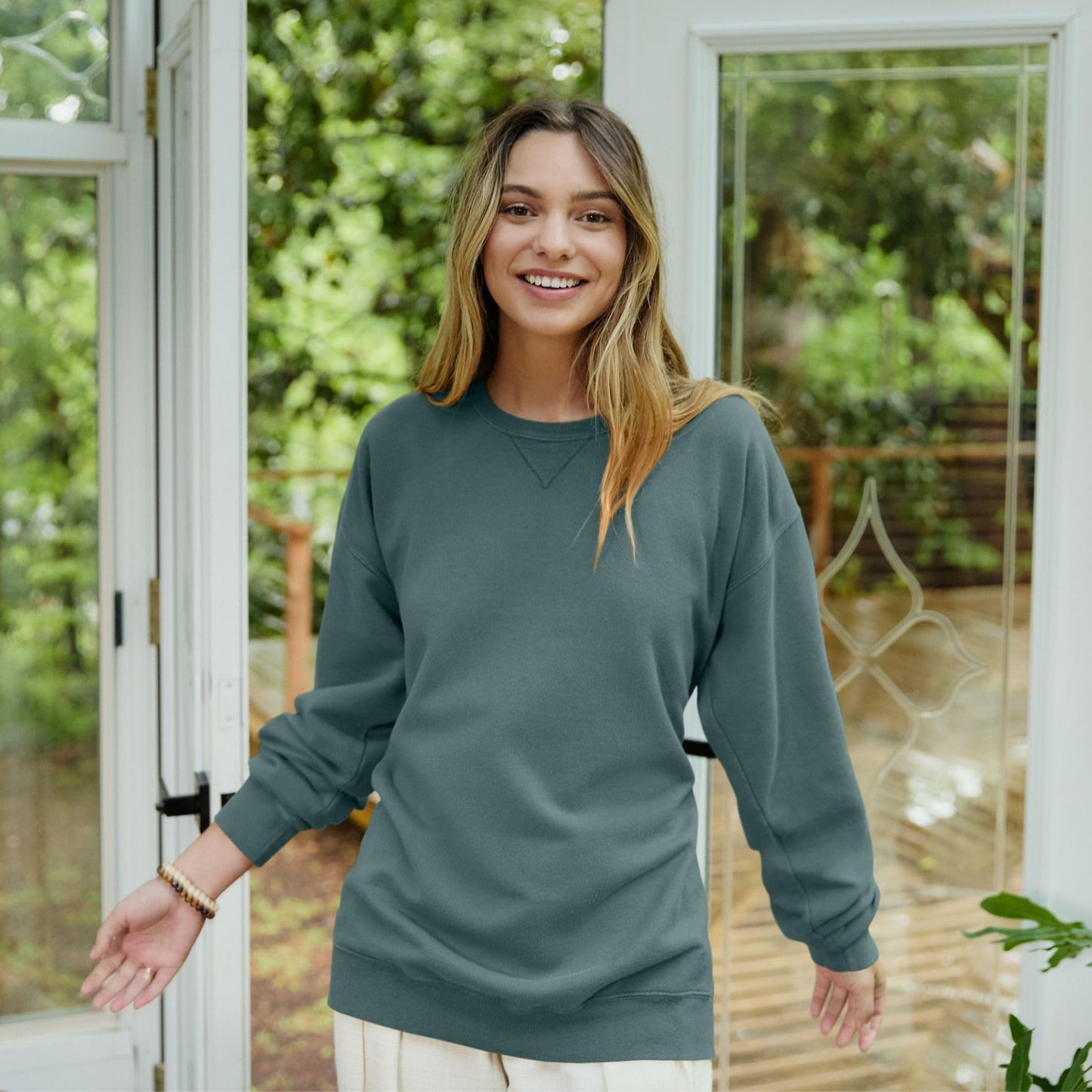 Hanes Men's Comfortwash Garment Dyed Sweatshirt, Cypress Green, Medium