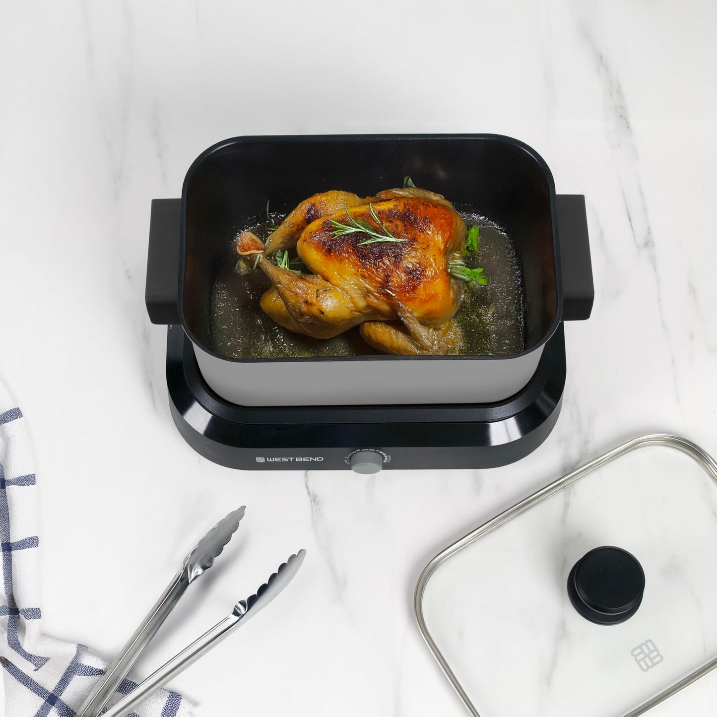West Bend 87905 Large Capacity Non-Stick Versatility Slow Cooker with 5 Temperature Control Settings Dishwasher Safe Includes A Travel Lid & Thermal Carrying Case, 5-Quart, Silver