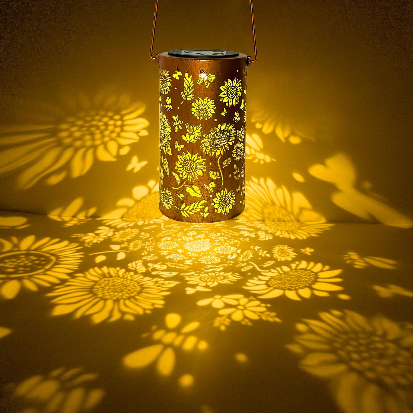 Camaxun Gifts for Women Sunflower Lanterns Garden Decor, Waterproof Hanging Decorations Solar Lights Outdoor, Gardening Gifts for Backyard Porch Patio Table Yard Balcony Lawn Pathway