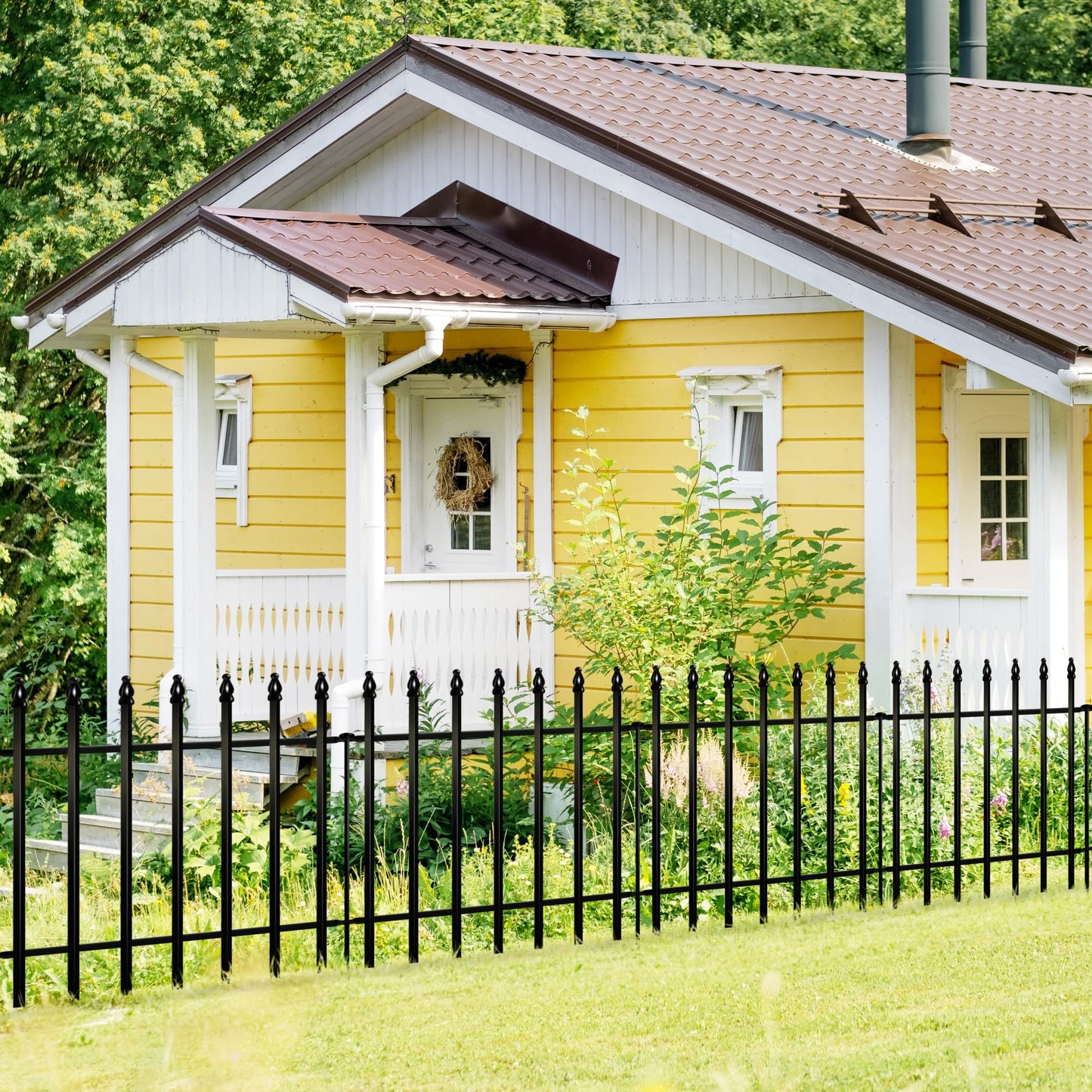 ARIFARO Decorative Metal Garden Fence 18" high x 22" Wide 5 Pack, Animal Barrier for Dog Pet,Border Garden Fencing for Outdoor Patio Lawn Yard Flower Bed