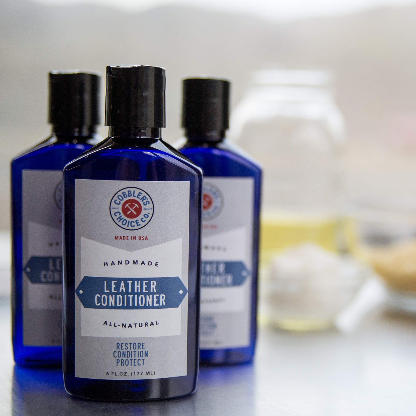 All-Natural Leather Conditioner - Leather Restorer - Safely Conditions and Restores Leather (6oz (177 ML))