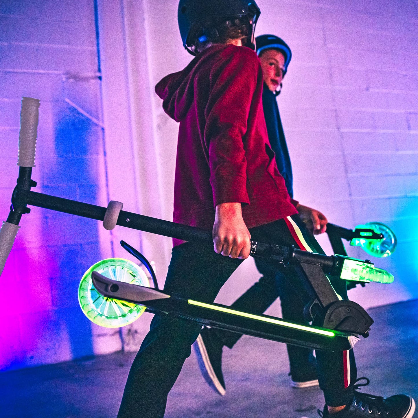 Aero Scooter for Kids 5-7 with Dynamic Lights | Boys Girls 2 Wheels Kick Scooter | Foldable & Height Adjustable, 110lbs Max