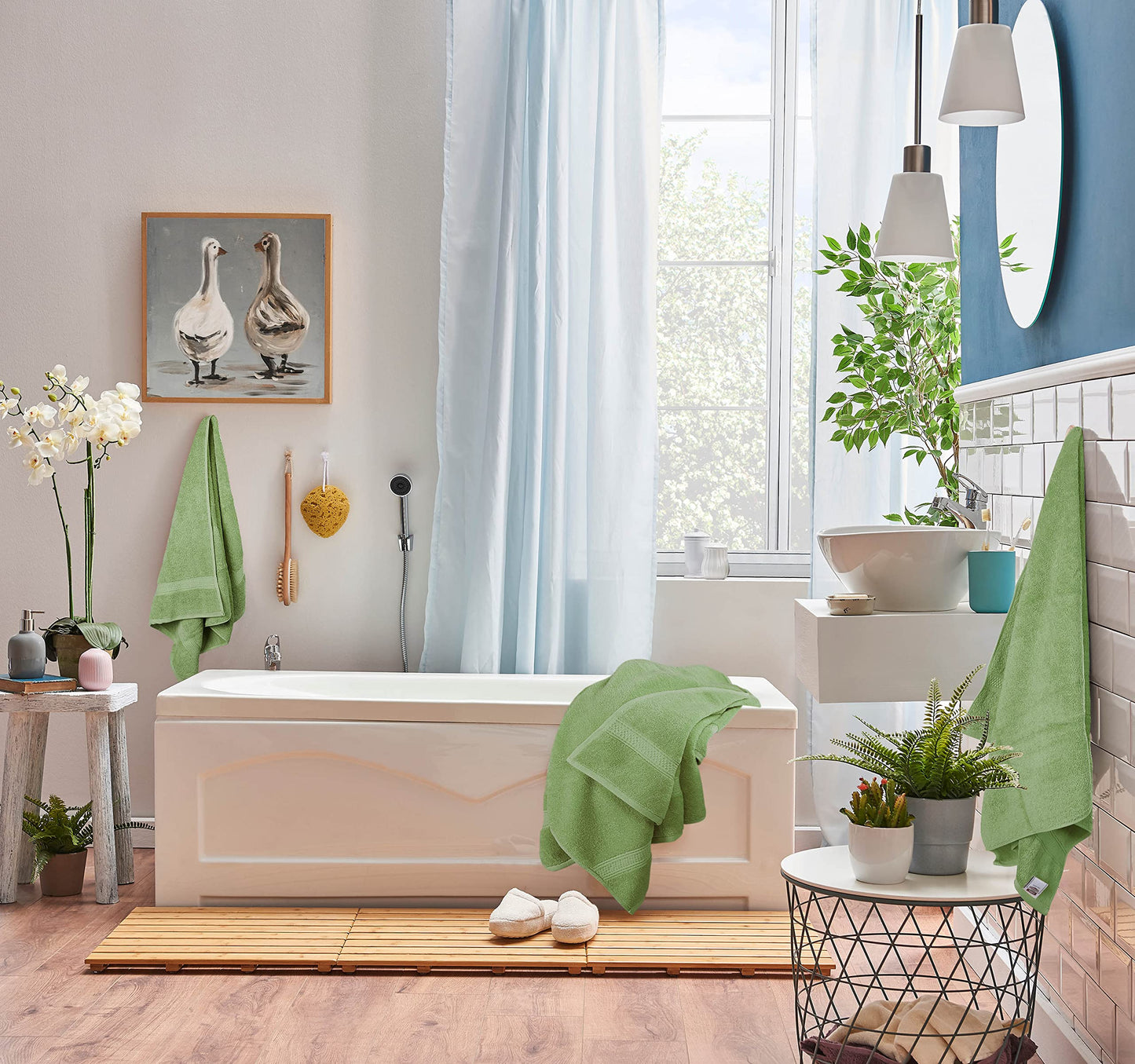 Utopia Towels 8-Piece Premium Towel Set, 2 Bath Towels, 2 Hand Towels, and 4 Wash Cloths, 600 GSM 100% Ring Spun Cotton Highly Absorbent Towels for Bathroom, Gym, Hotel, and Spa (Sage Green)