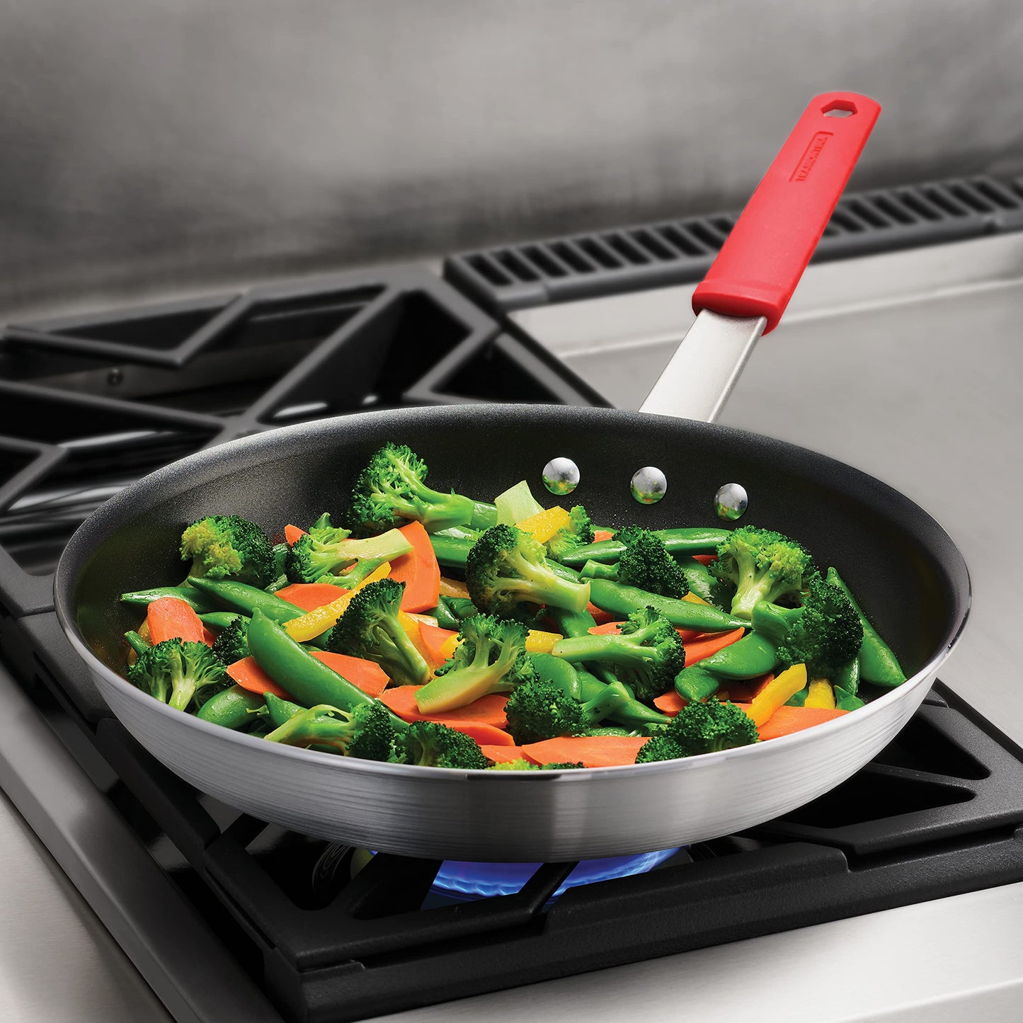 Tramontina Professional Aluminum Nonstick Restaurant Fry Pan, 12", NSF-Certified, Made in Brazil