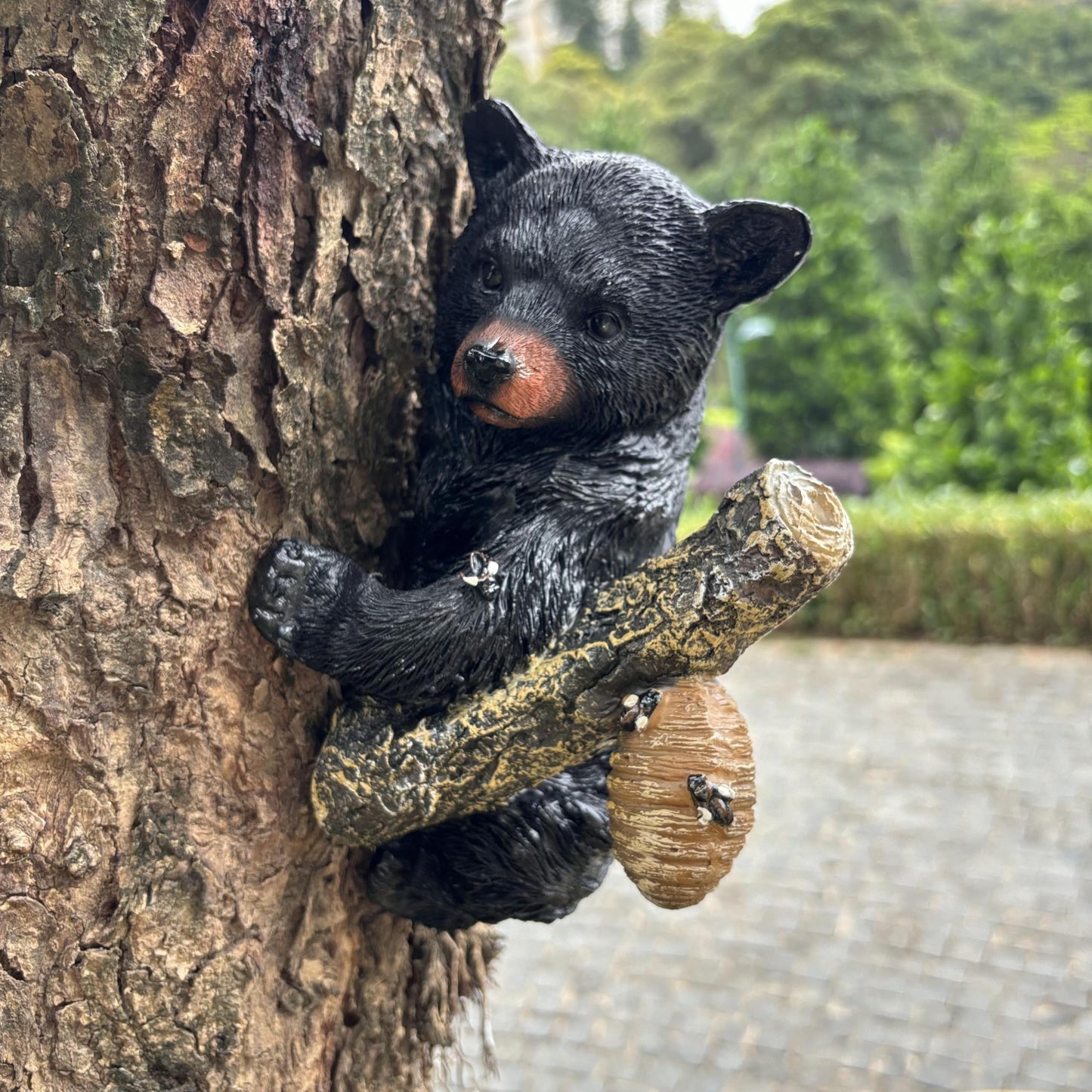 Yaoemei Black Bear cub Tree Hugger Decor. Forest Wildlife Animal Stadue，Climbing Tree Statue Hanging,Tree-Mounted - Realistic Polyresin stadue - for Housewarming, Outer Door,Garden, Yard.