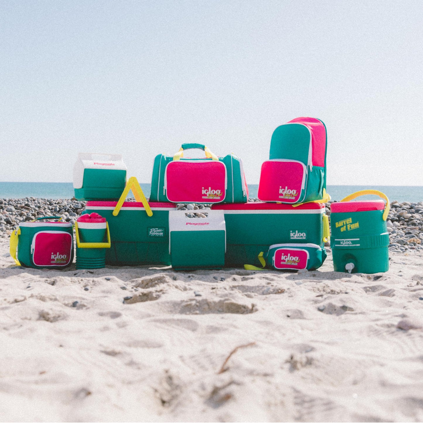 Igloo 90s Retro Collection Fanny Pack Portable Cooler, Jade