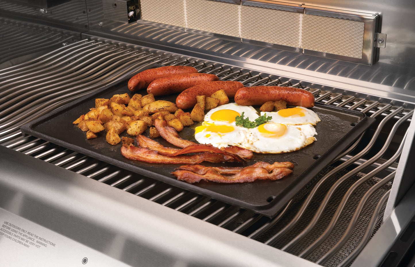 Cast Iron Reversible Griddle for Rogue 425-56425 - Napoleon Barbecue Grill Accessory, Fits Napoleon Rogue 425 Barbecue Grills, Cast Iron Griddle, Reversible, Non-Stick, Holes to Drain Grease, 11.6 i