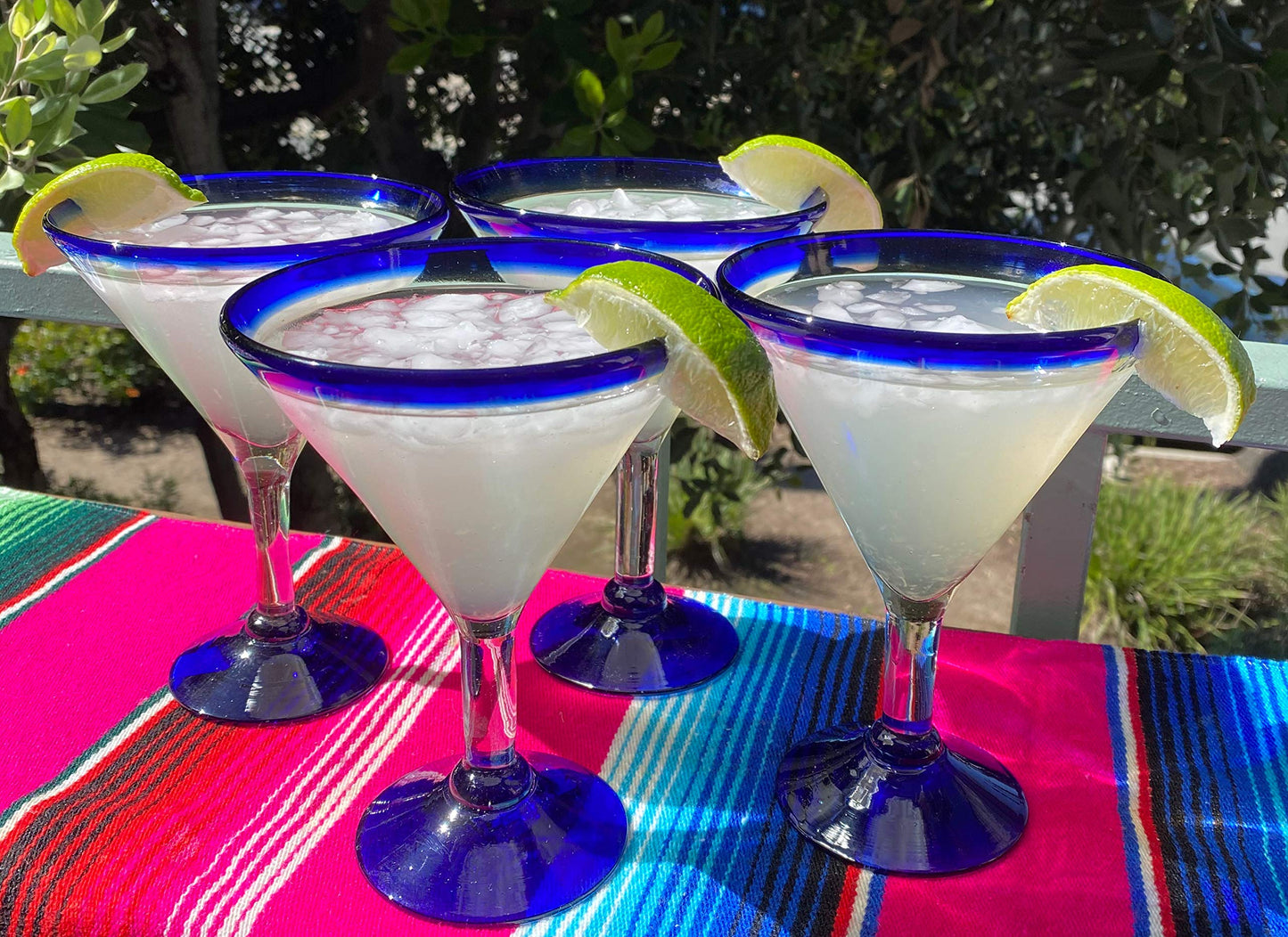 Dos Sueños Mexican Hand Blown Glass â€“ Set of 4 Hand Blown Modern Margarita Glasses - Blue Rim (12 oz)