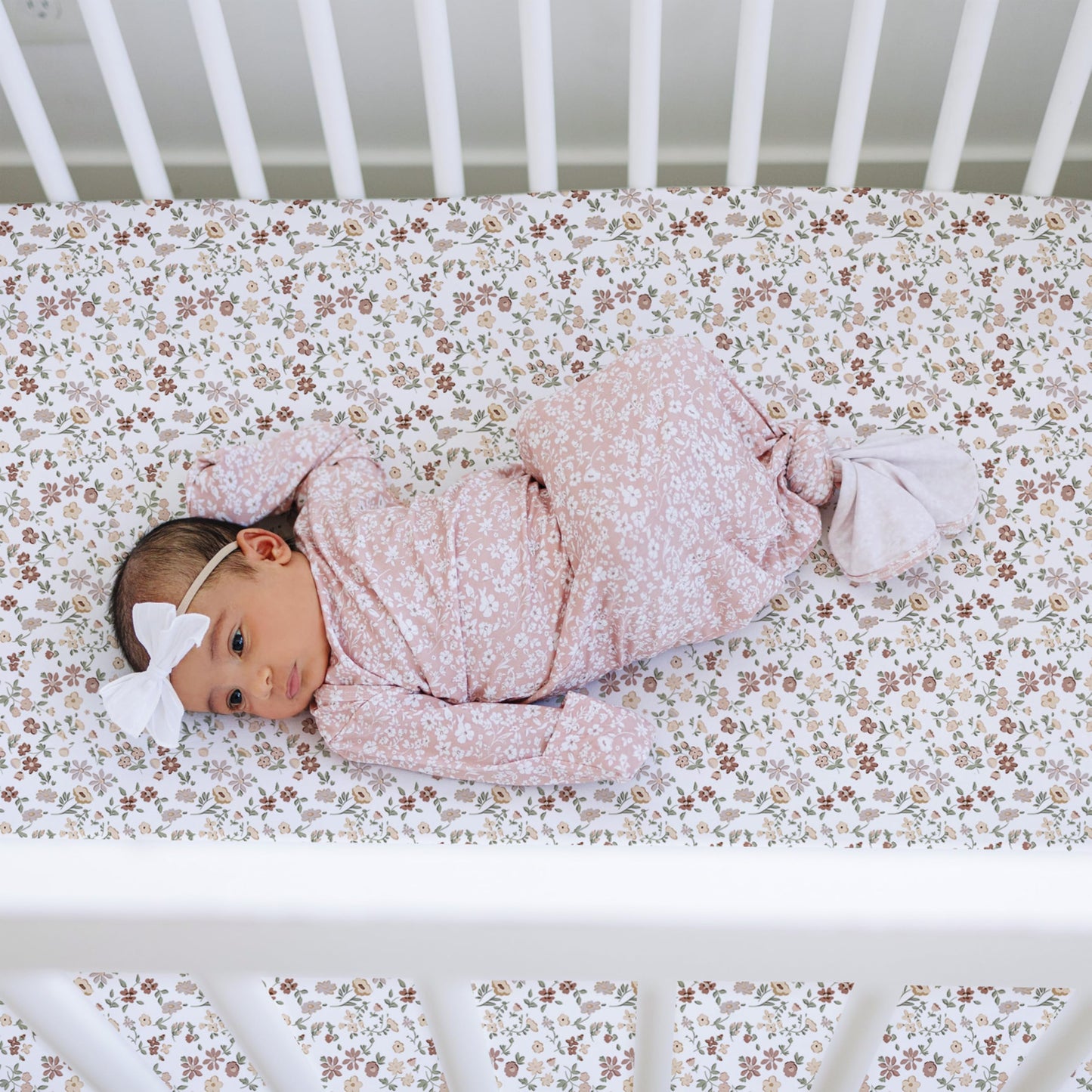 Crib Sheets Neutral - Fitted Baby Crib Sheets Bed for Girl Boy - 2 Pack Standard & Toddler Mattress - Buttery Soft Organic Cotton Blend (Fleurette)