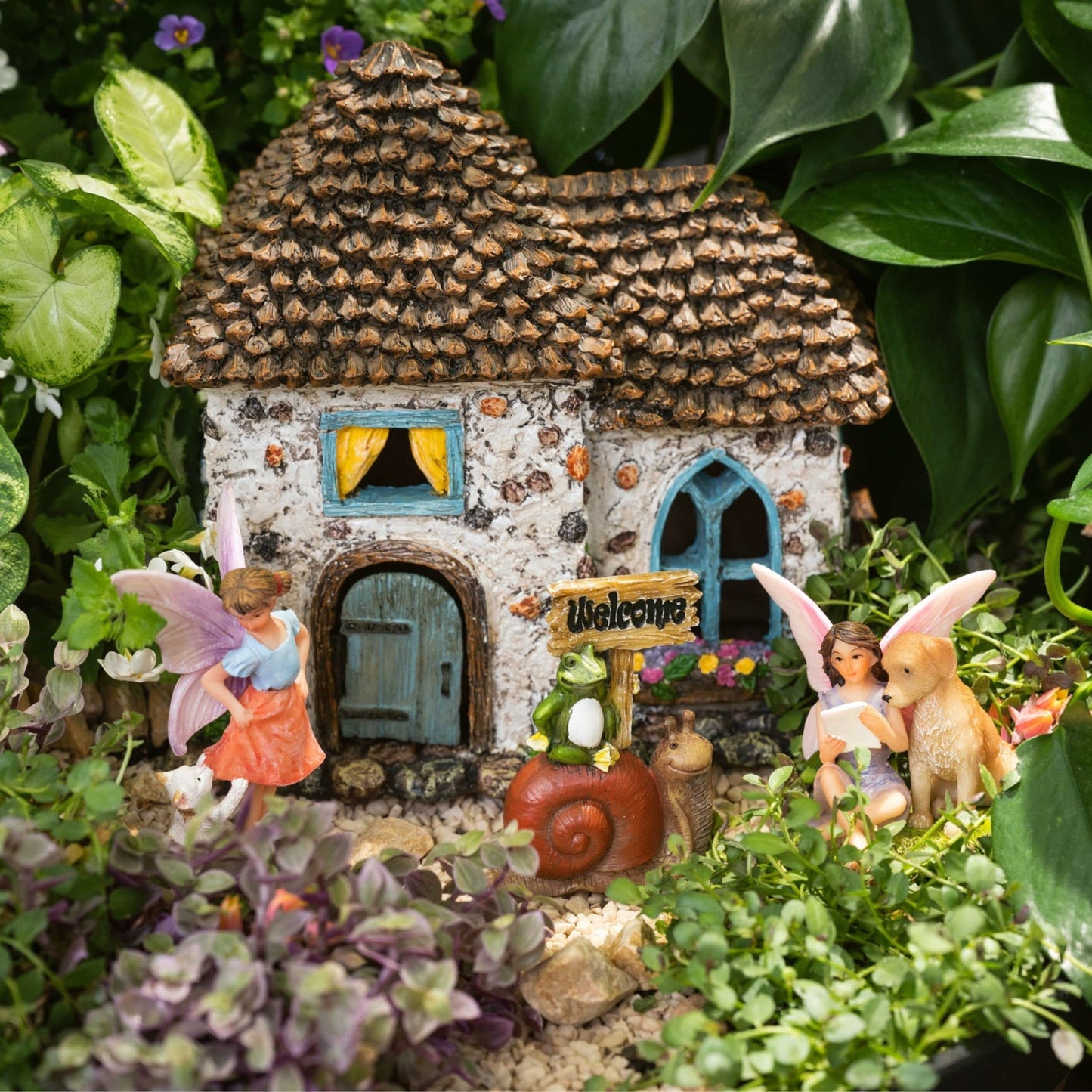 PRETMANNS Fairy Garden House Kit – Complete with Accessories for an Outdoor or Indoor Miniature Garden, Figurines with a Frog and Snail Sign - House 6.5” High with Door That Opens – 4 Pieces