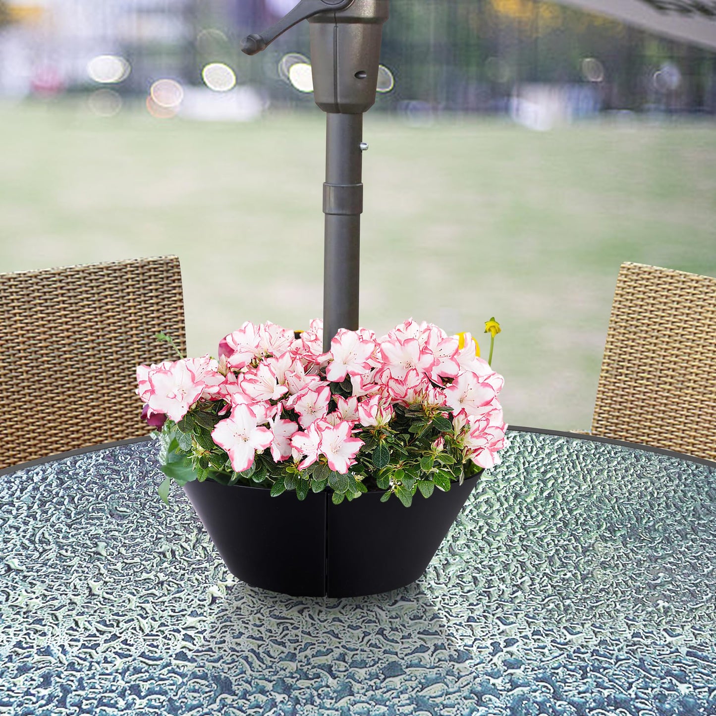 EBaokuup 2 Packs Umbrella Planter for Patio Table, PVC Half Circle Planter Pot Fits Umbrella Poles Up to 2” Diameter Planters Container,Umbrella Flower Pot for Garden Home Plants