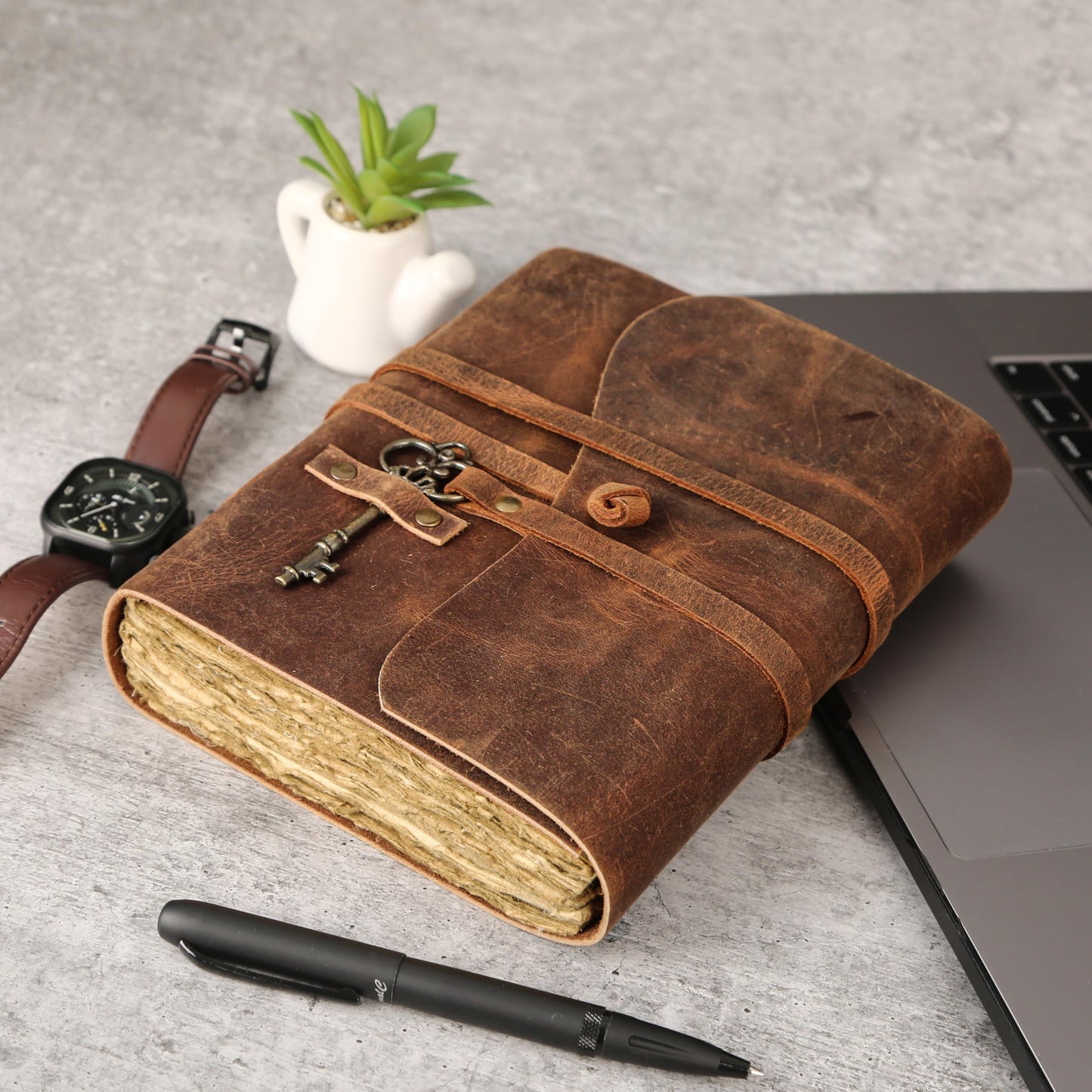 Leather Journal with Deckle Edge Paper 8x6 inch and Vintage Key/Handmade Writing Notebook Diary/Bound Daily Notepad for Men & Women Medium, Sketch/Writing pad for Artists