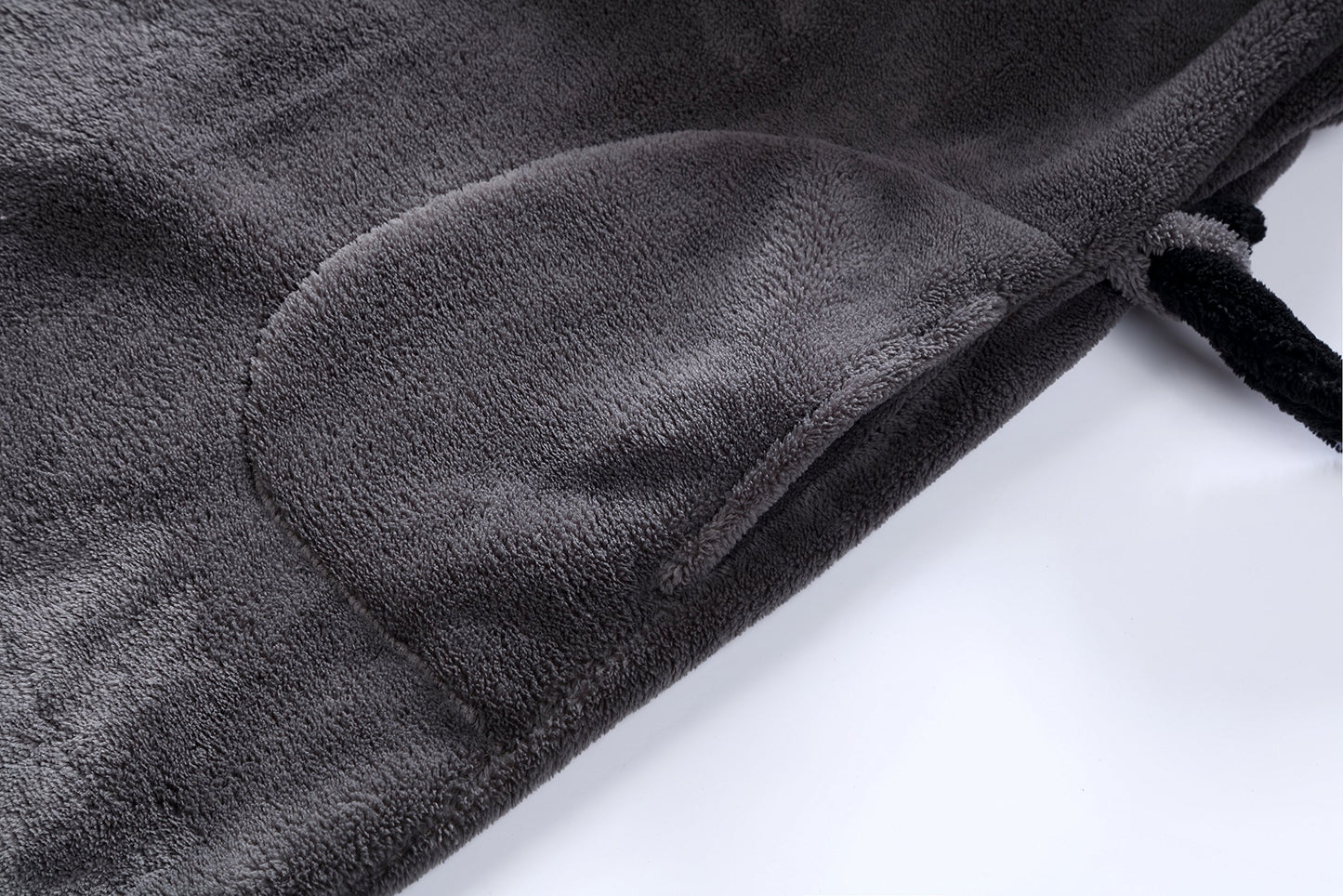 OUFANG Men's Hooded Bathrobe in 2 Colored Soft Spa Kimono Shawl Collar Hooded Long Robe Unisex