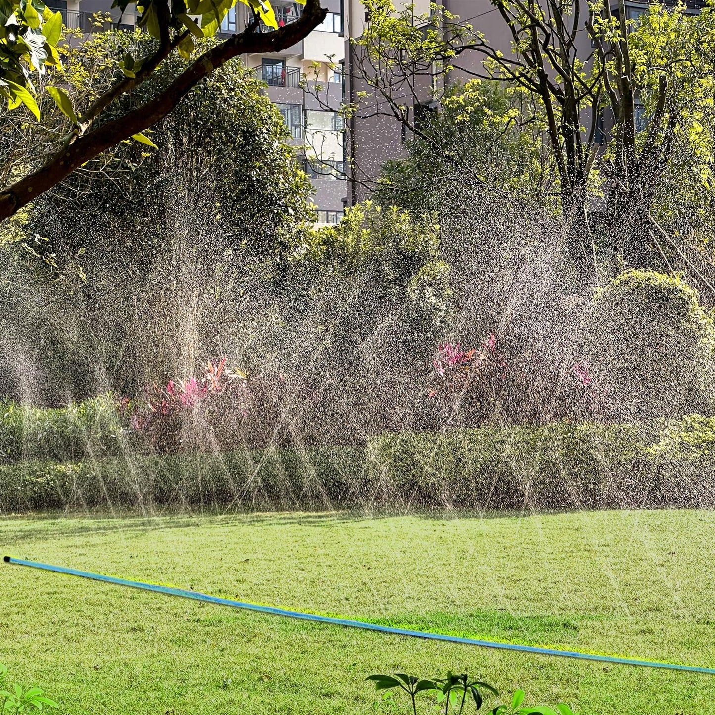 Winisok Sprinkler Hose 100FT, Heavy Duty Watering Hoses, Efficient Irrigation Tubing for Garden Lawn Sprinklers System with 40 Pack Staples