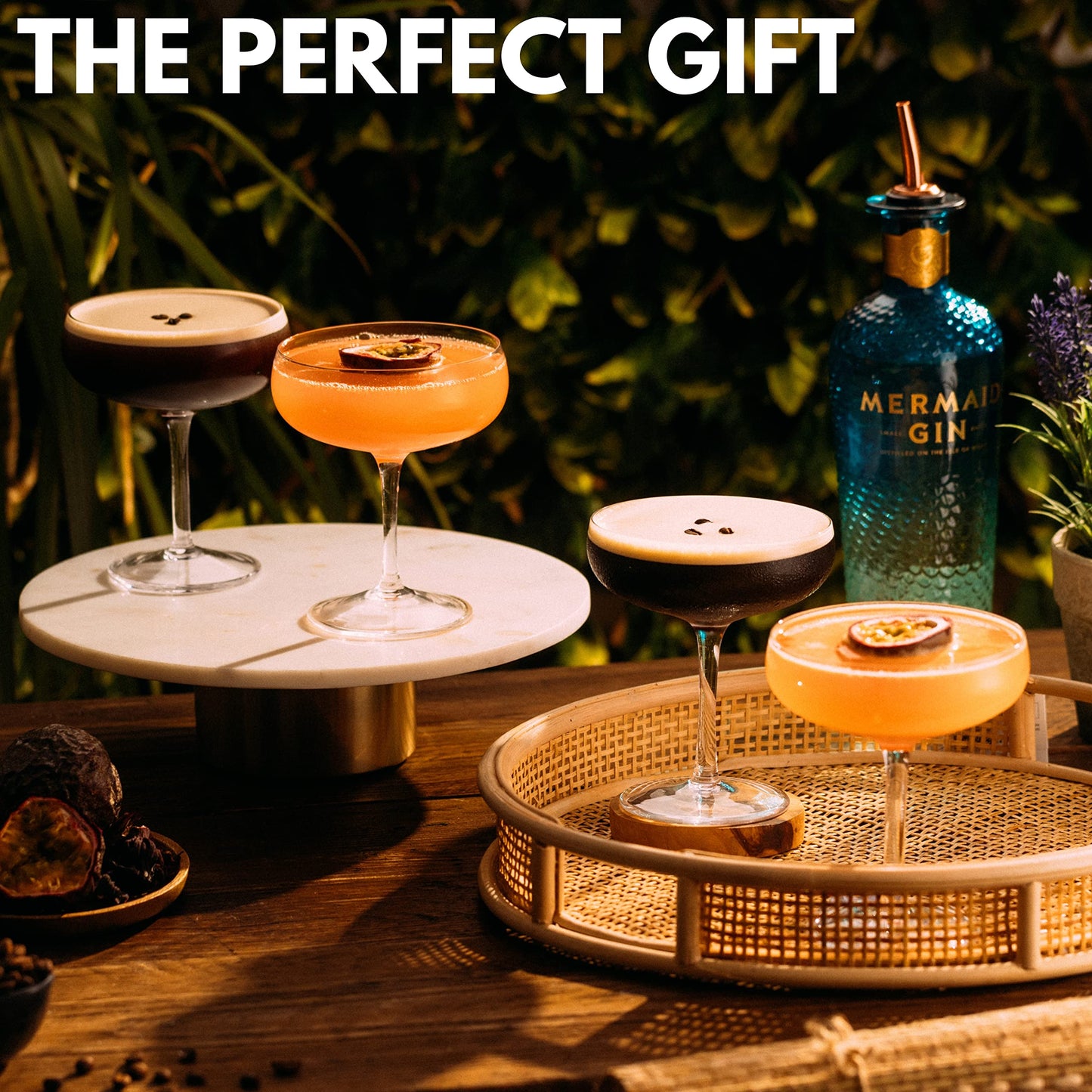 Elegant Handmade Crystal Coupe Cocktail Glasses Set of 4 | Large Martini and Espresso Martini Glass | Quality Champagne Coupe | Ideal for Martinis and Margaritas