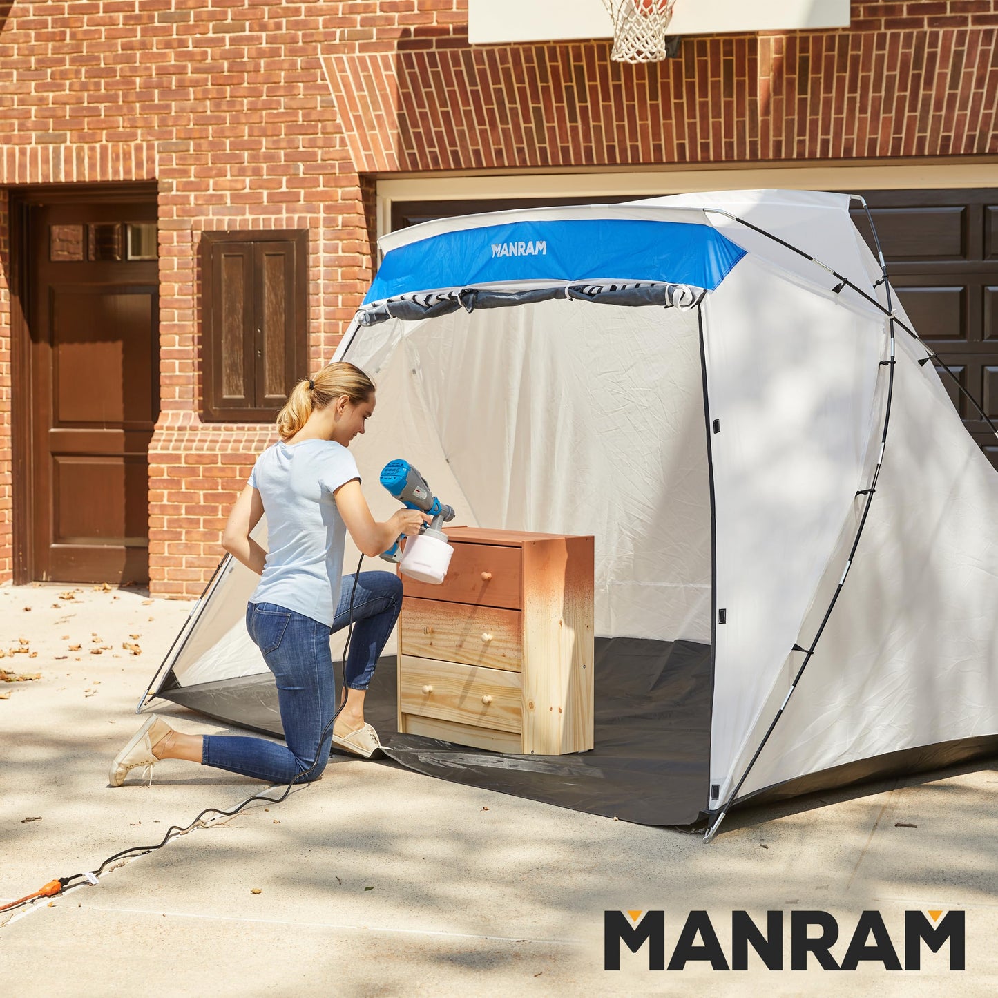 Portable Paint Tent (10x7x6 ft) Large Paint Booth with Built-in Floor, Mesh Screen, Windproof Hooks, and Storage Bag – Ideal for DIY Painting Projects