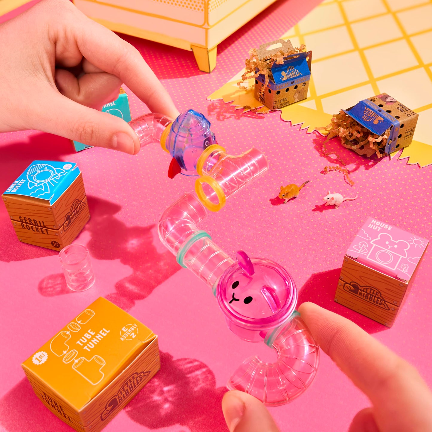 MGA's Miniverse Make It Mini Animals Series 2 (3 Pack) Mini Collectibles, Blind Pack, DIY, Crafts, Resin, Replica Animals, Collectors, Gifts, 8+