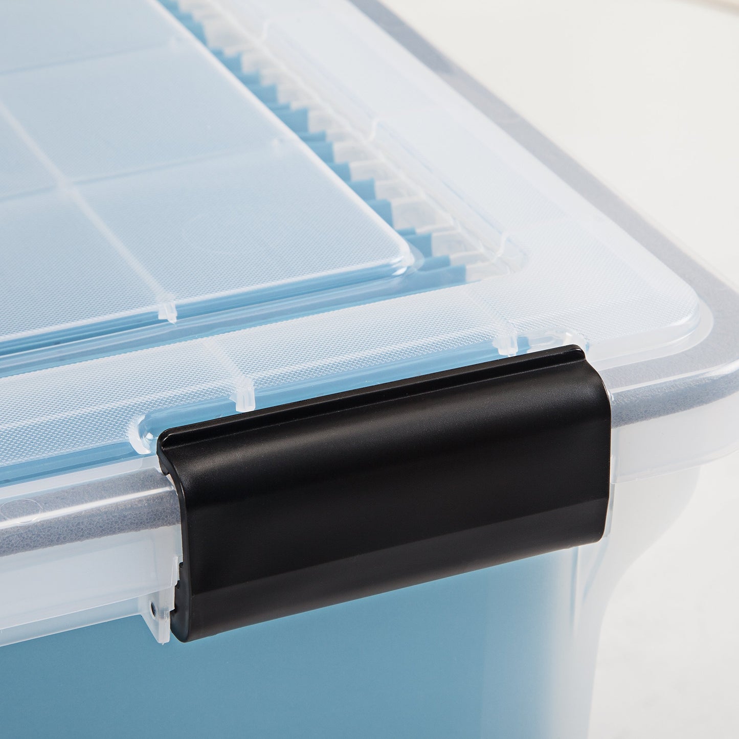 IRIS USA File Box WeatherPro File Organizer Plastic File Box for Letter/Legal File, Durable Lid and Seal w/ Secure Latching Buckles, Stackable, Nestable, Clear 30 L (32 US Qt) 1 Pack