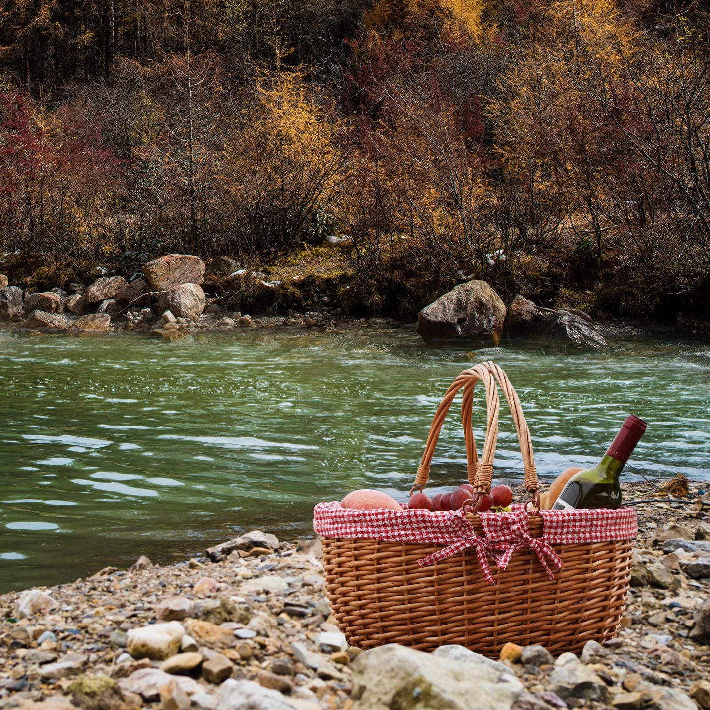 G GOOD GAIN Wicker Picnic Basket with Double Folding Handles,Willow Picnic Hamper,Natural Hand Woven Easter Basket,Easter Eggs and Candy Basket,Bath Toy and Kids Toy Storage,Gift Packing Basket.Red