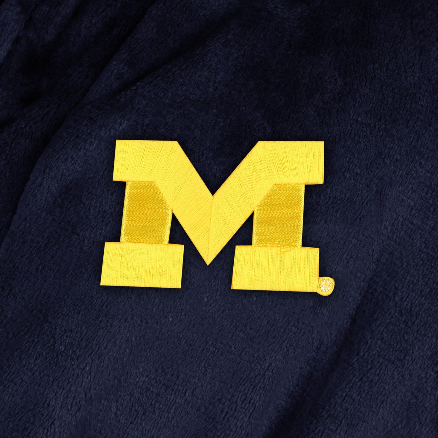 Northwest 1COL349000021RET Michigan Large/X-Large Bathrobe