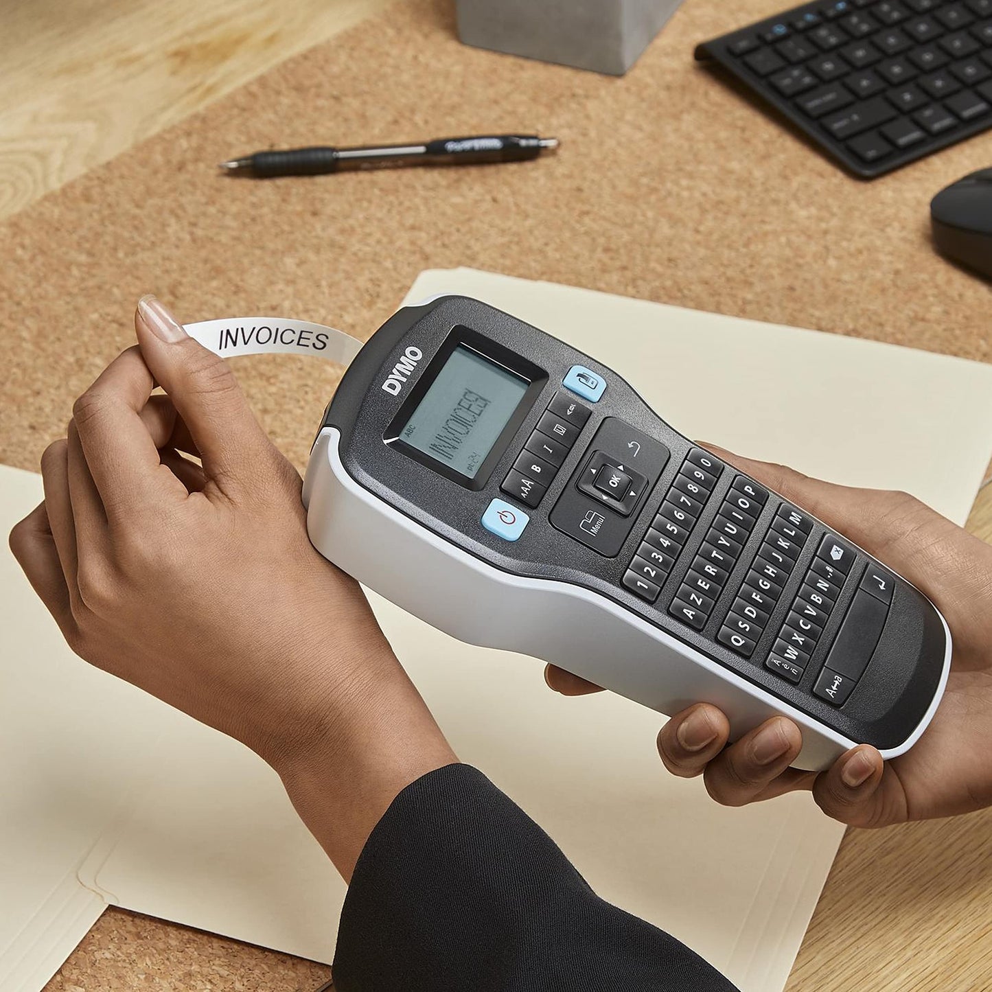 DYMO Label Manager 160 Portable Label Maker Bundle, Easy-to-Use, One-Touch Smart Keys, QWERTY Keyboard, Large Display, for Home & Office Organization, Includes 3 D1 Label Cassettes ,Multi-color