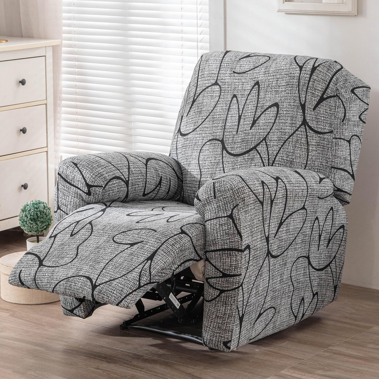 Recliner Chair Cover, Anti Scratch Lazy Boy Recliner Covers, Stretching Printed Sofa Slipcovers for Protection, Elastic Bottom Couch Cover Slipcover for Cats, Dogs, Pets and Kids, Machine Washable