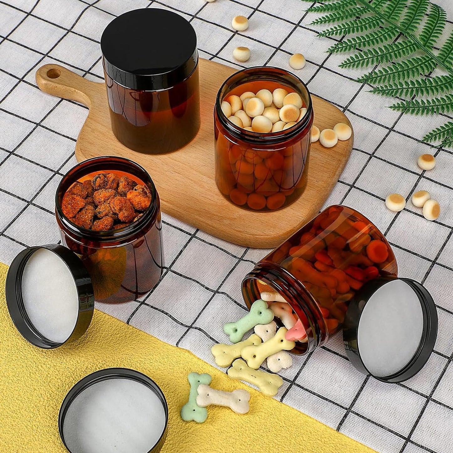 8 oz Amber Plastic Jars with Lids, 40 Pack Round Cosmetic Container, Refillable Samples Jars for Cream, Makeup,Craft Supplies,Kitchen Travel Storage