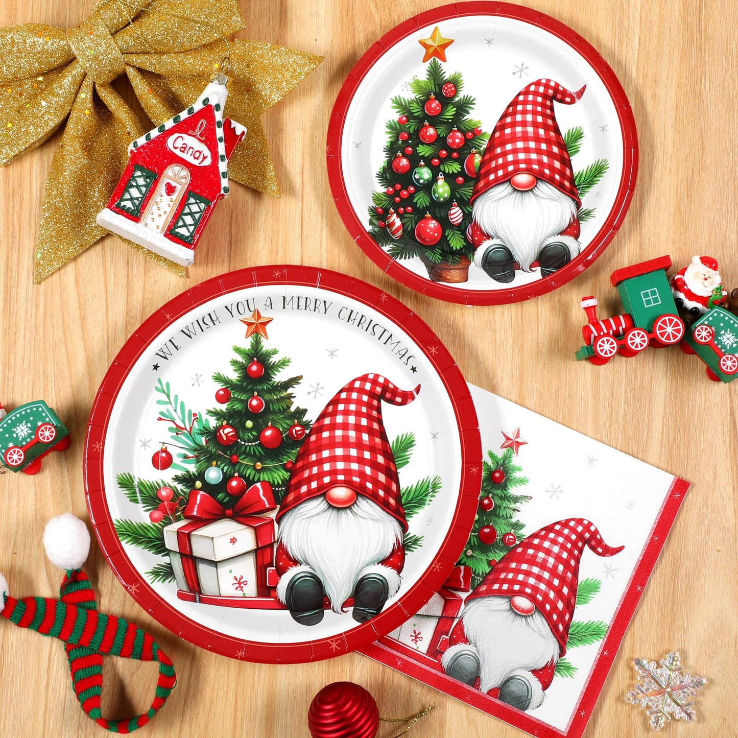 Homlouue 200 PCS Christmas Paper Plates and Napkins Sets, Xmas Tree Gnome Plates and Napkins Disposable, Merry Christmas Disposable Dinnerware Sets, Winter Xmas Party Supplies Decoration, Serve 50
