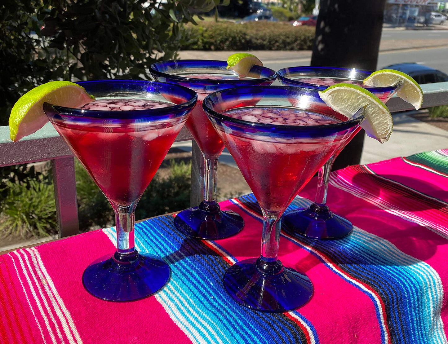 Dos Sueños Mexican Hand Blown Glass â€“ Set of 4 Hand Blown Modern Margarita Glasses - Blue Rim (12 oz)