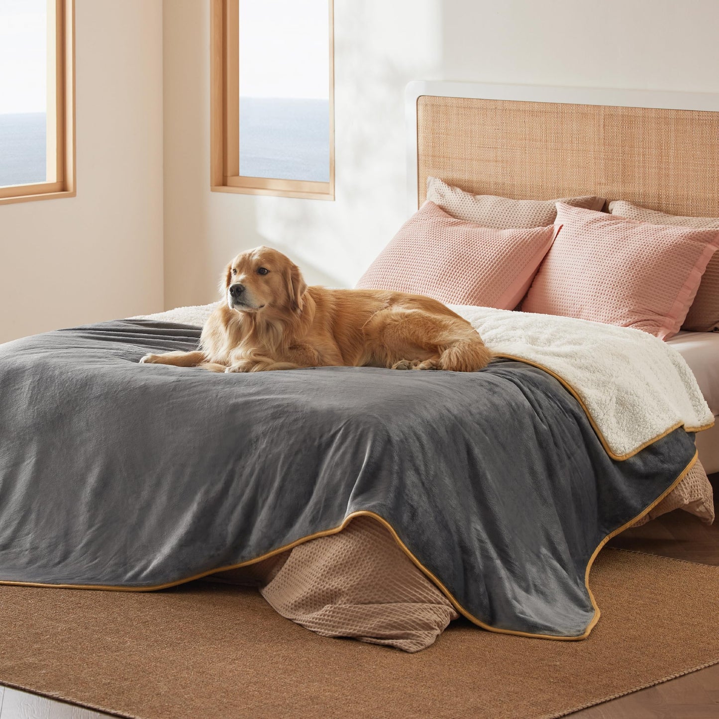 Lesure Waterproof Blanket for Bed - Sherpa Fleece Waterproof Dog Blankets for Large Dogs, Pet Blankets for Bed/Couch/Dog Crate, Soft Plush Reversible Furniture Protector, Queen Size, 90"x86", Grey