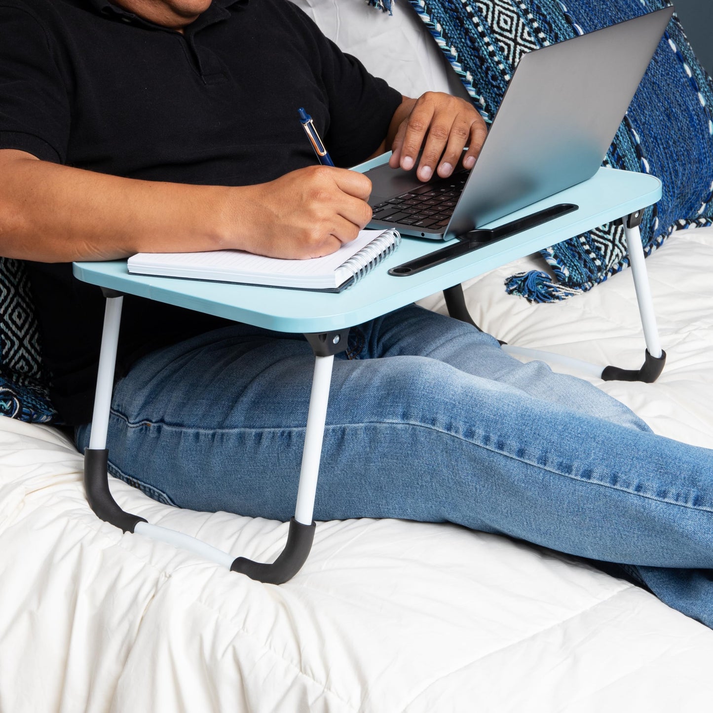 Mind Reader Lap Desk Laptop Stand, Bed Tray, Folding Legs, Couch Table, Portable, MDF, 59.1L x 34.9W x 26.7H cm, Blue