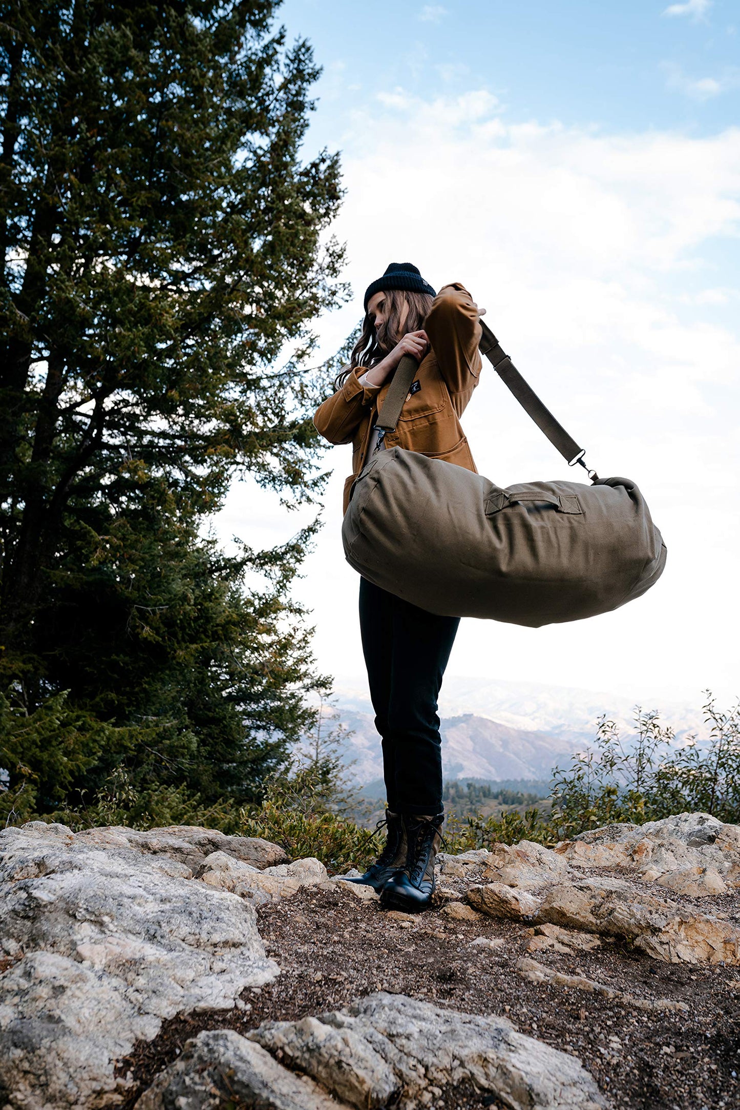 Stansport Deluxe Duffel Bag with Zipper, Olive Drab, 50 x 30-Inch
